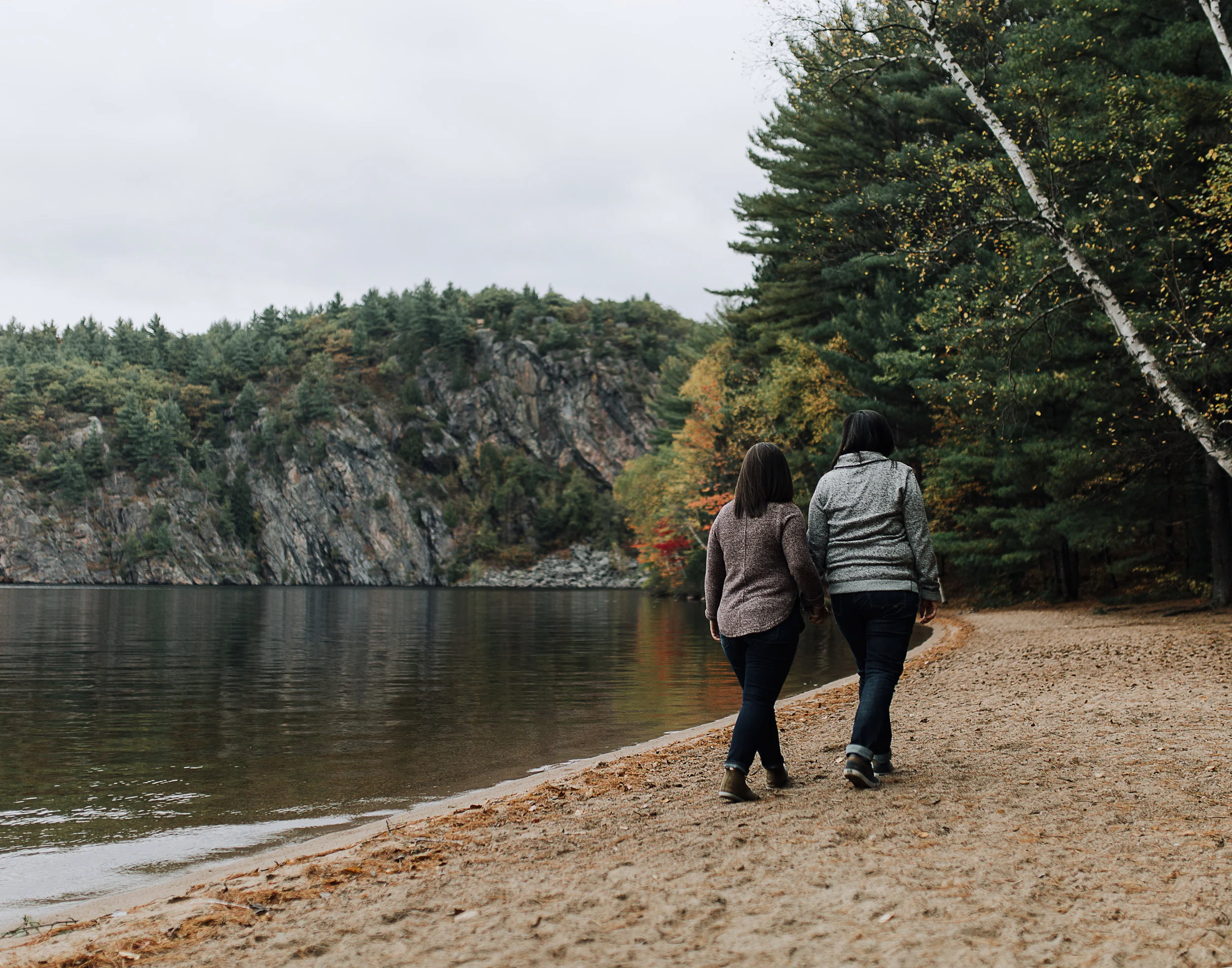 Meg&Jess10.13.17-19.jpg
