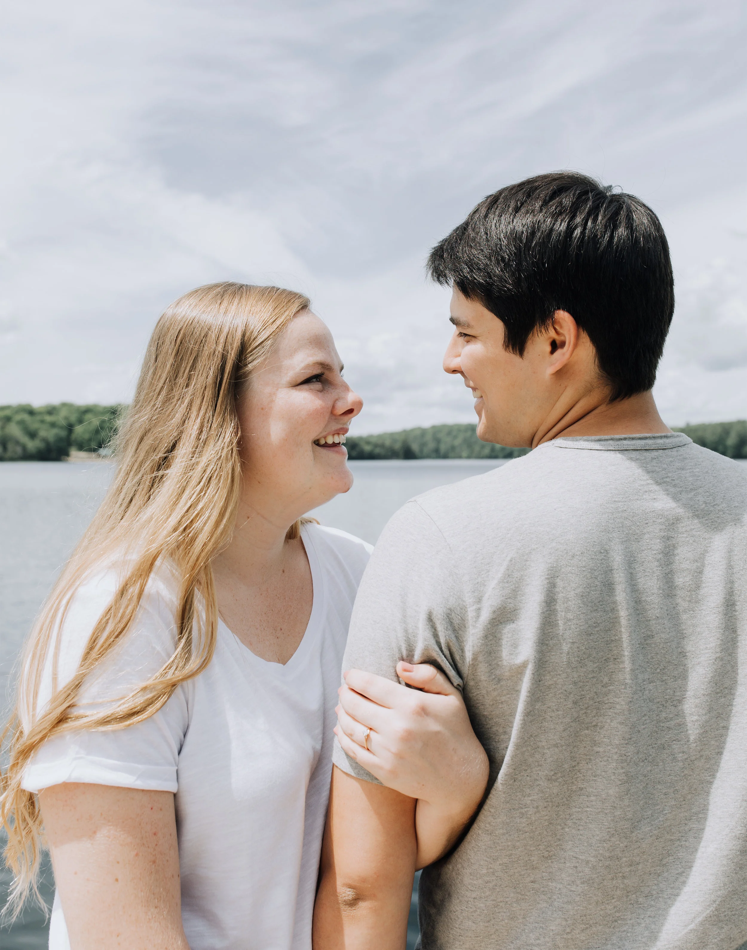 Dan&ShelbyENGS-16.jpg