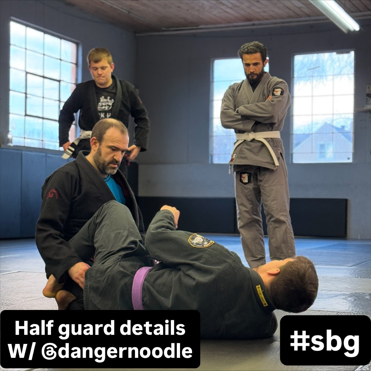 Halfguard class with @_danger_nooodle_  #sbg #otov #bjjlife