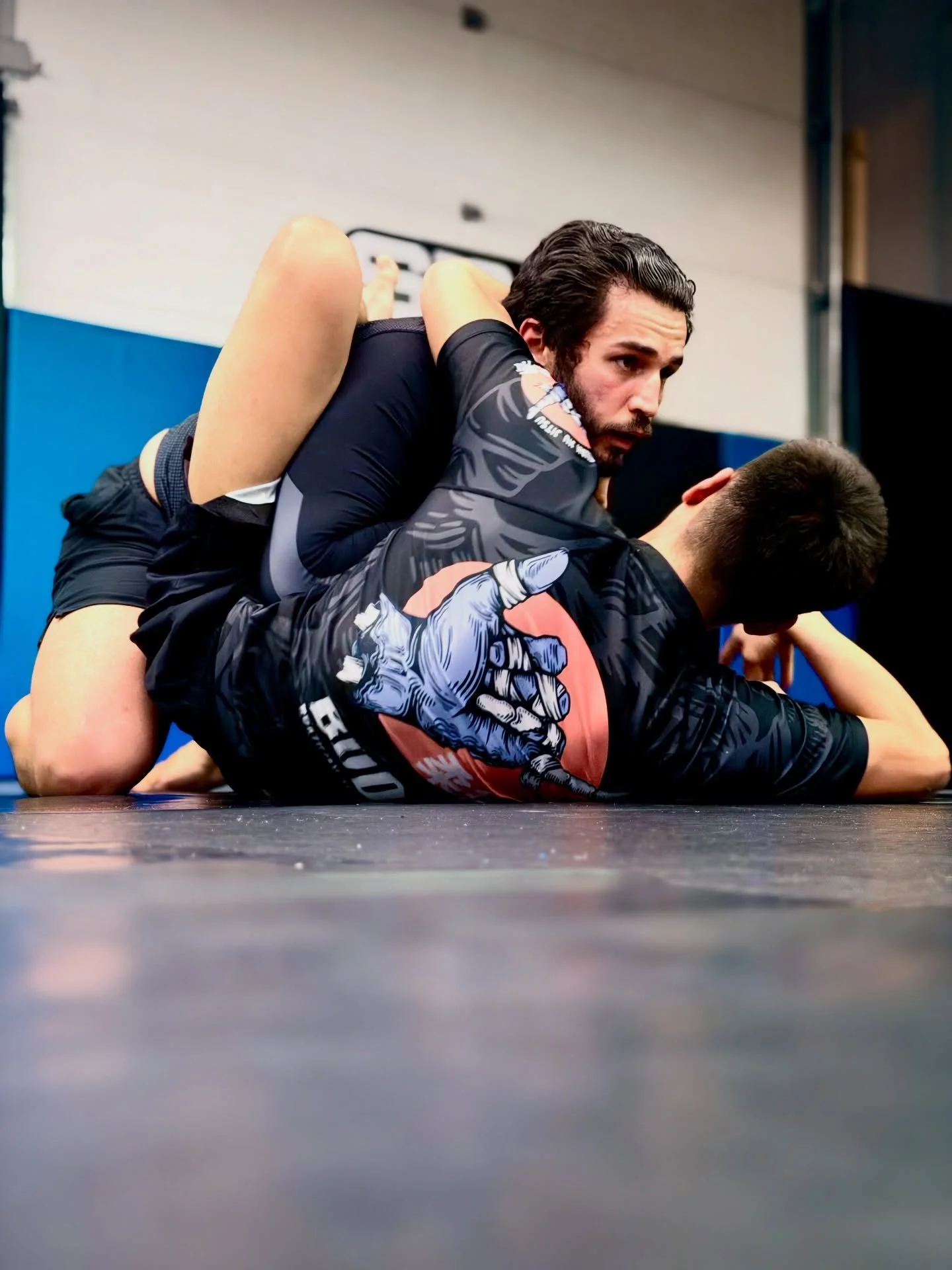 Be calm, find your breath, rebuild base keep moving forward. #sbg #grappling #sbgyeg #onetribe #jiujitsu