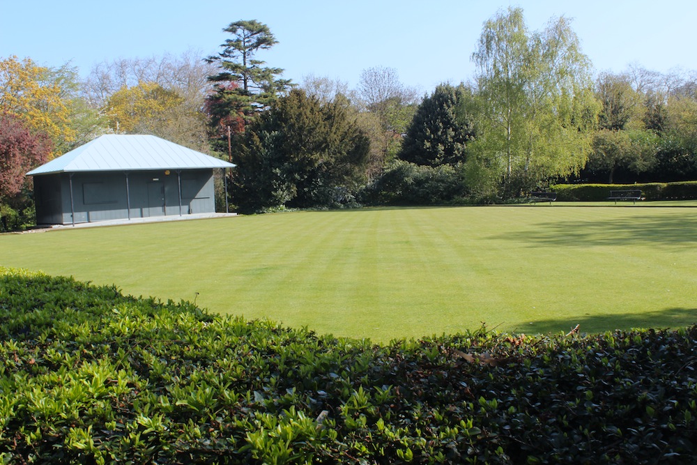 Bowling green