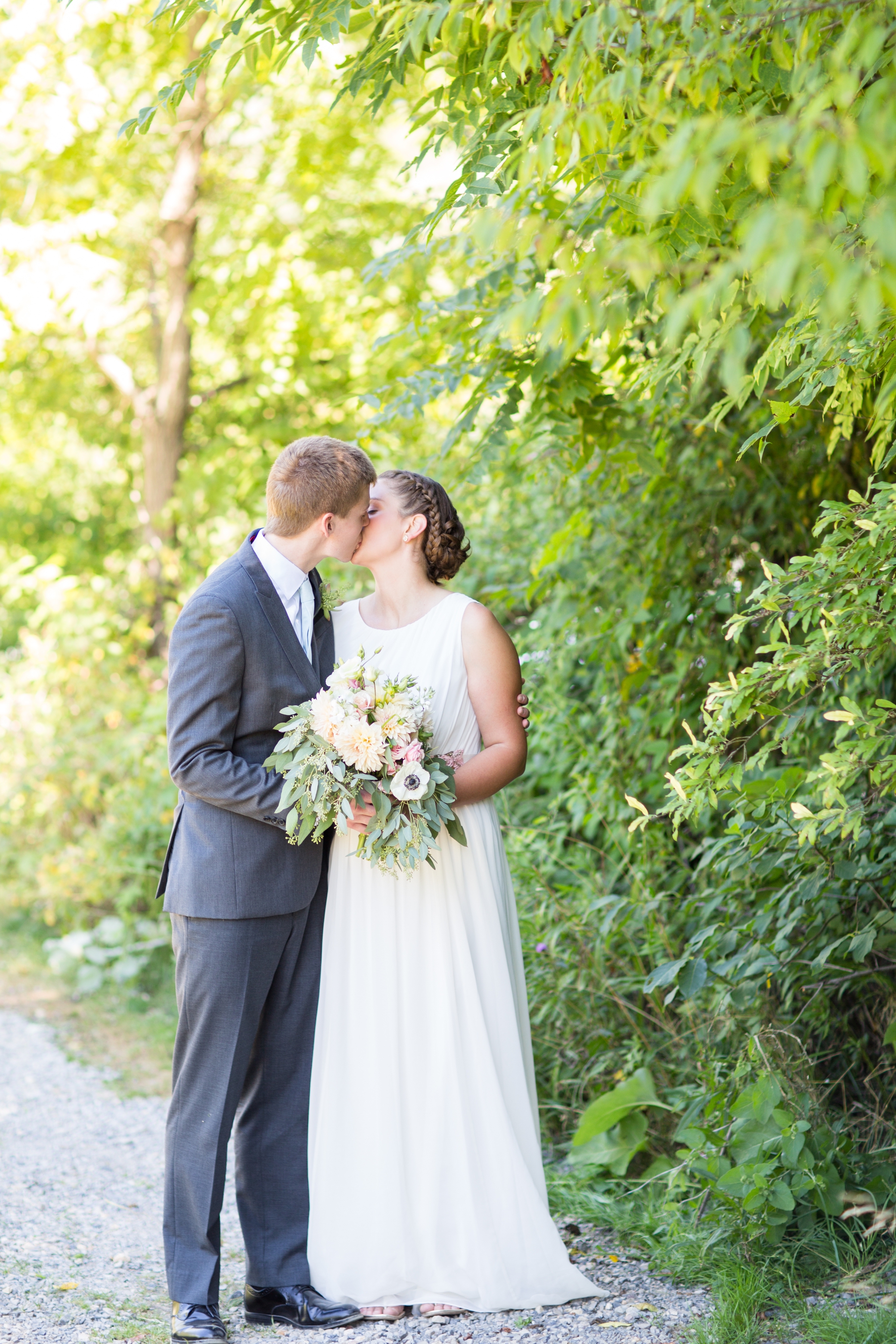 3-Tucker Wedding Bride & Groom Portraits-159_anna grace photography virginia wedding photographer sinkland farms.jpg