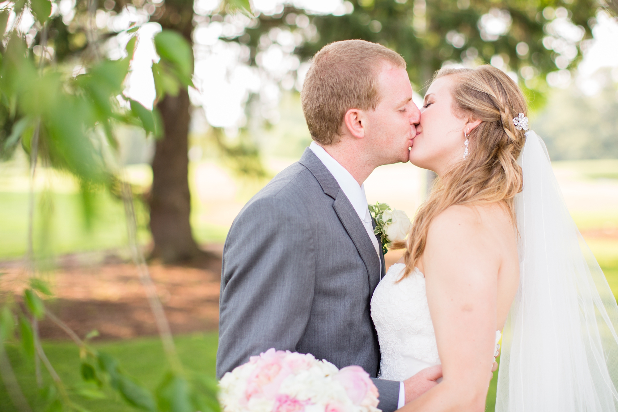 3-Banal Wedding Bride & Groom Portraits-522_annagracephotography maryland wedding photographer country club of maryland.jpg