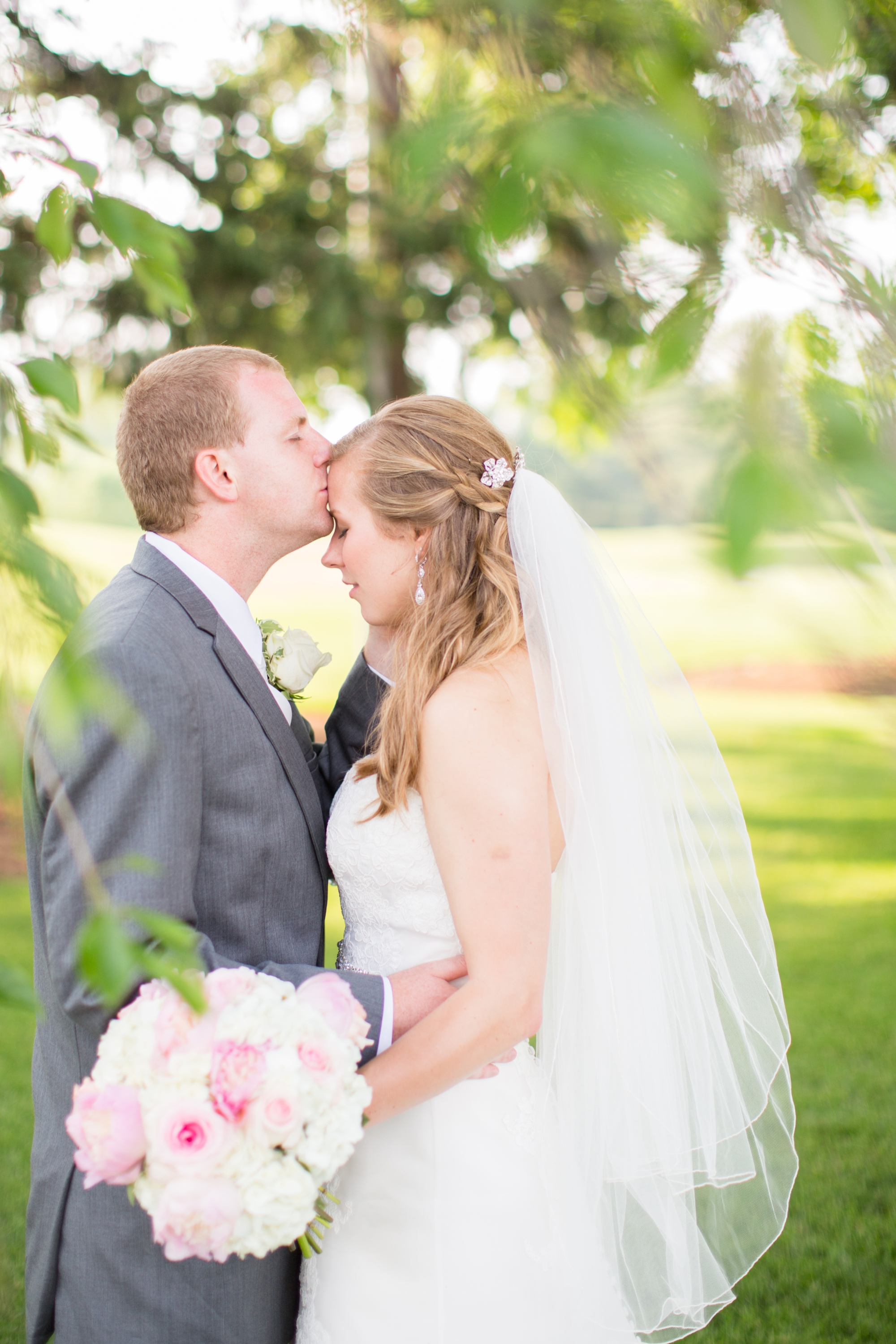 3-Banal Wedding Bride & Groom Portraits-511_annagracephotography maryland wedding photographer country club of maryland.jpg