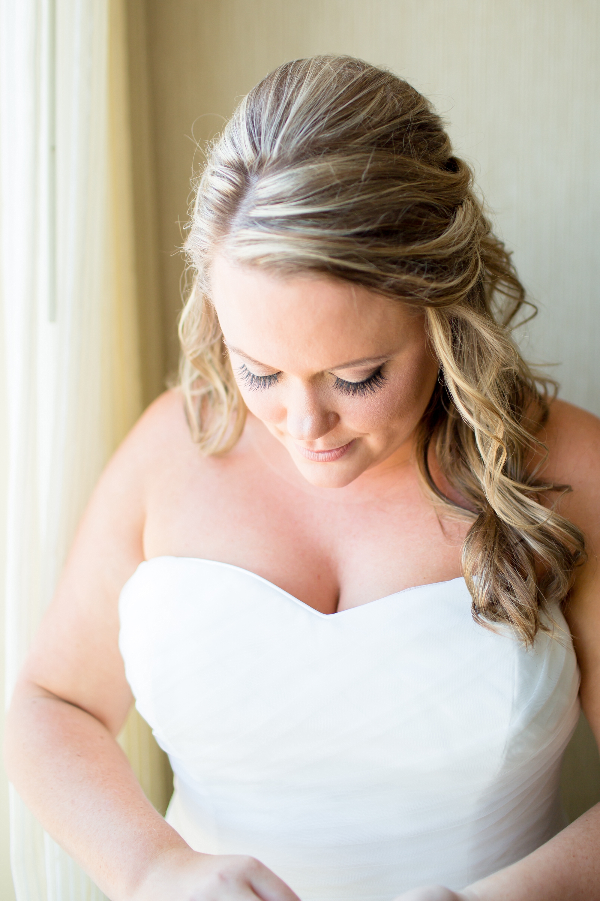 Peterson 1-Getting Ready-107_anna grace photography milford connecticut destination wedding photographer Great River Country Club photo.jpg