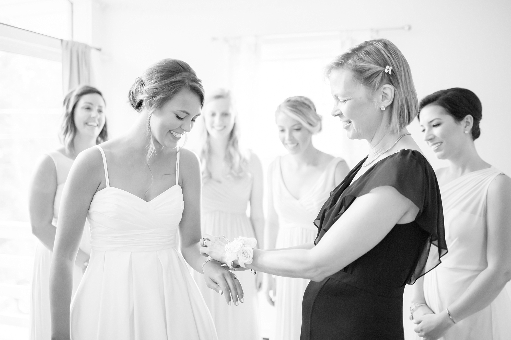 Russell 1-Getting Ready-241_anna grace photography baltimore maryland wedding photographer elkridge furnace inn wedding photo.jpg