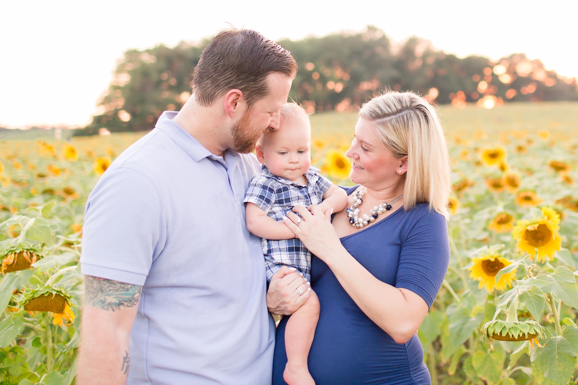 Andrews Family 2016-288_anna grace photography baltimore maryland maternity family photographer sunflower field photo.jpg