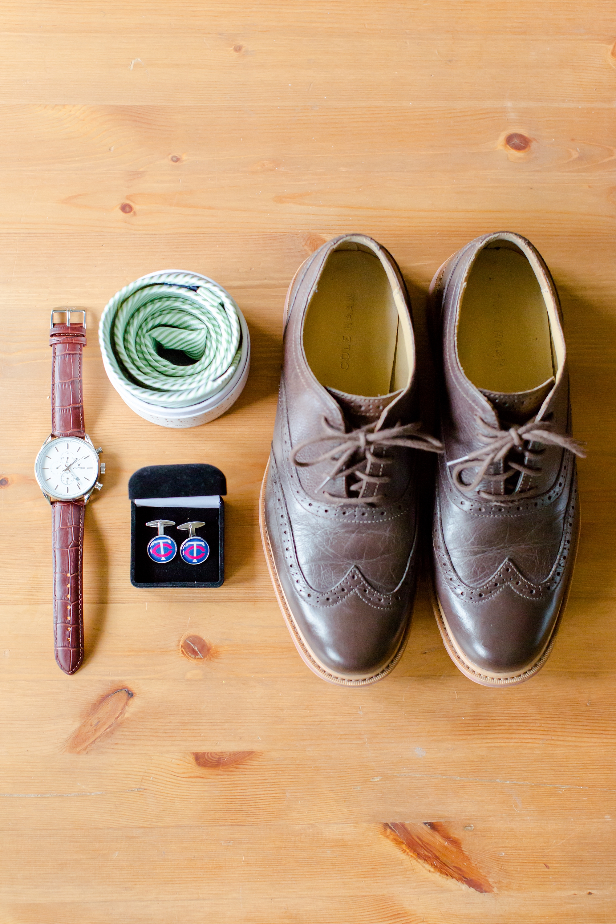 Martin 1-Getting Ready-724_anna grace photography virginia wedding photographer old town alexandria athenaeum wedding photo.jpg