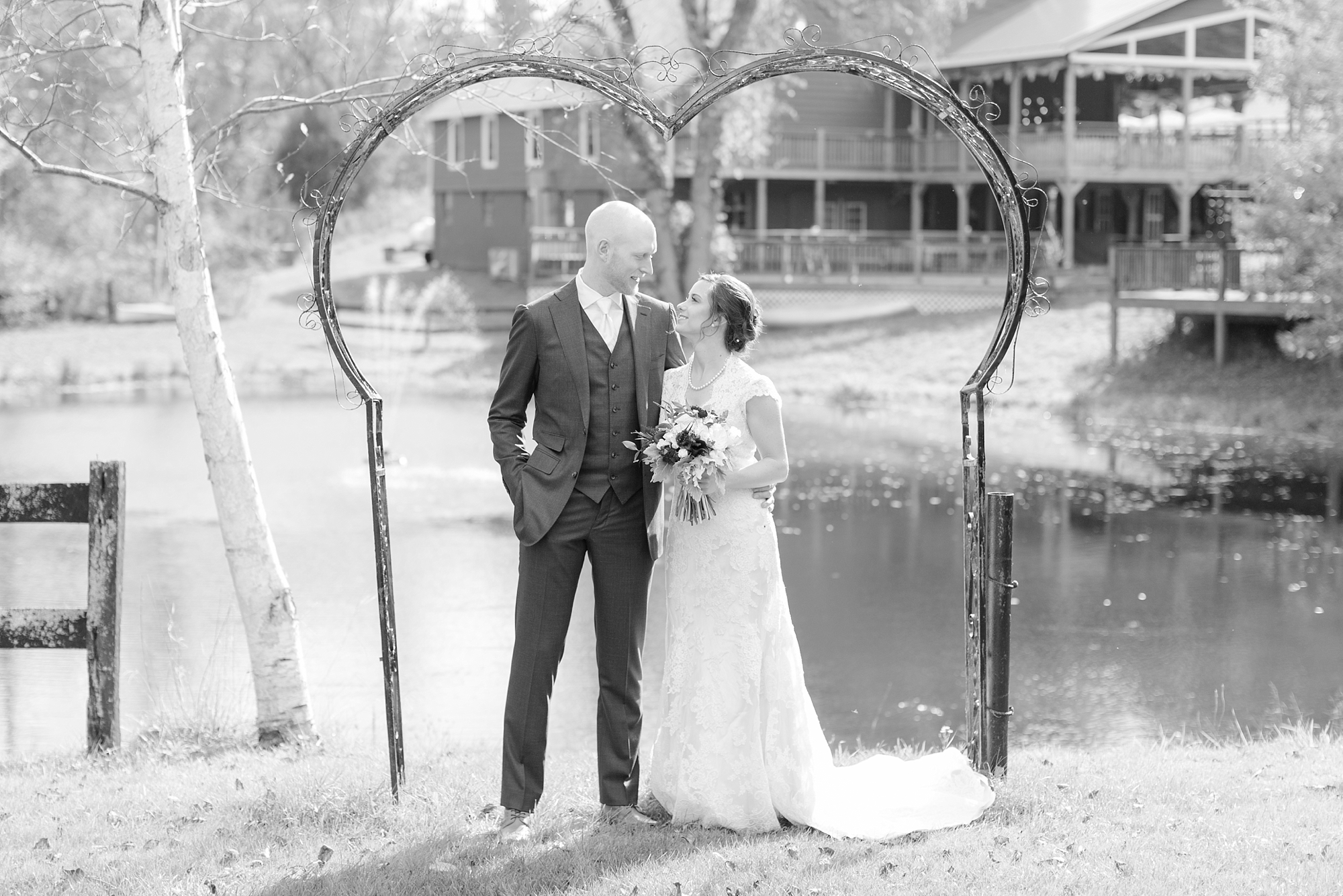 Bird 3. Bride & Groom Portraits-355_anna grace photography baltimore maryland wedding photographer chanteclaire wedding photo.jpg