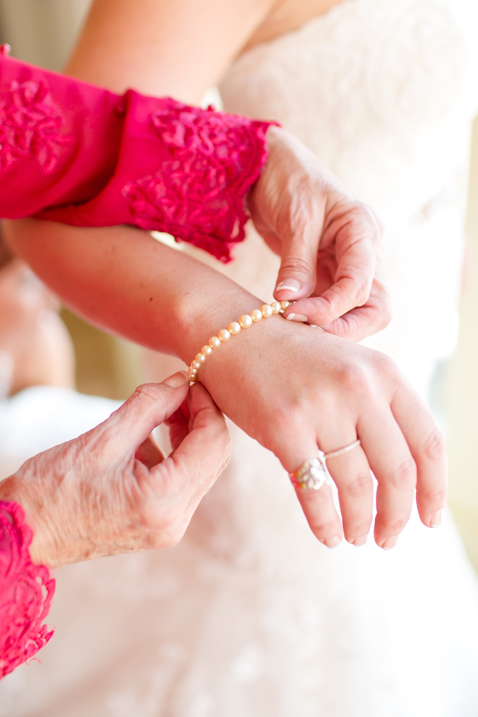 Mankiewicz 1. Getting Ready-211_anna grace photography annapolis maryland wedding photographer herrington on the bay wedding photo.jpg