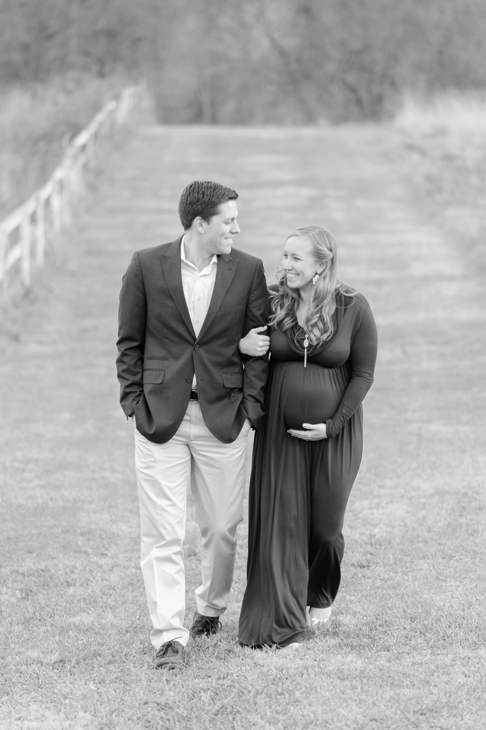 AG and Kevin Maternity-357_anna grace photography baltimore maryland maternity photographer cromwell valley park photo.jpg