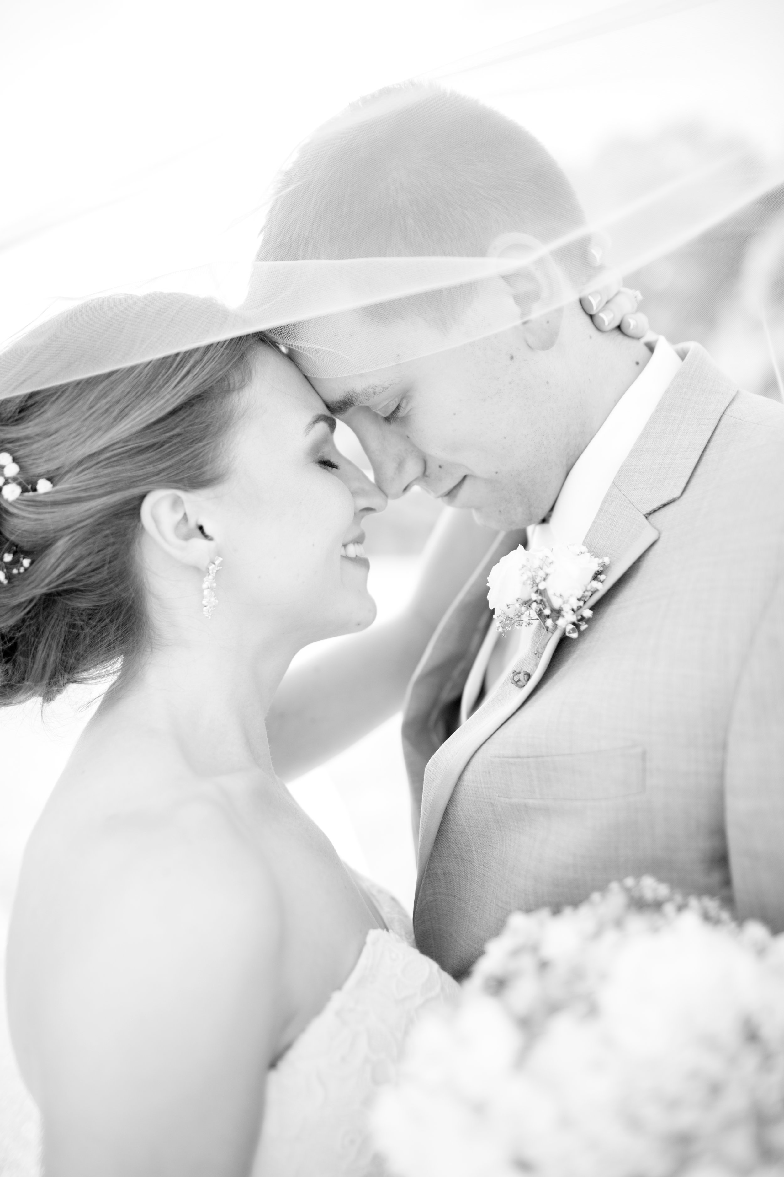 Mroz 5-Bride & Groom Portraits-667.jpg