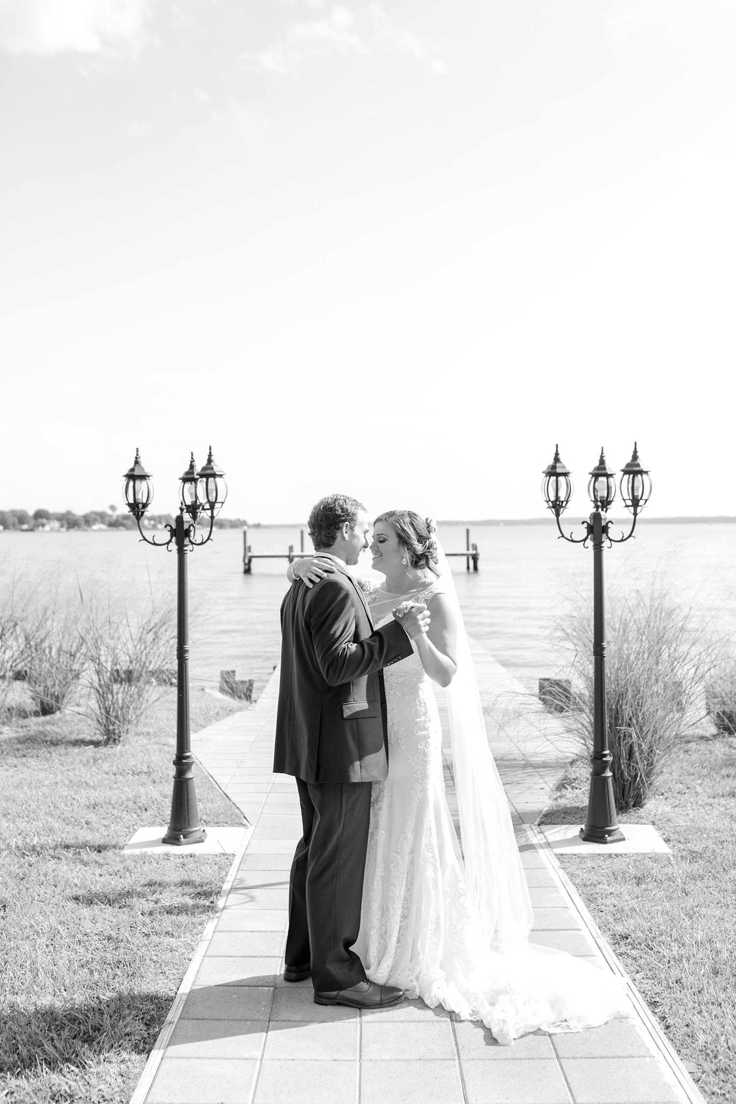 WEBSTER WEDDING HIGHLIGHTS-257_bayfront-club-waterfront-maryland-wedding-anna-grace-photography-photo.jpg