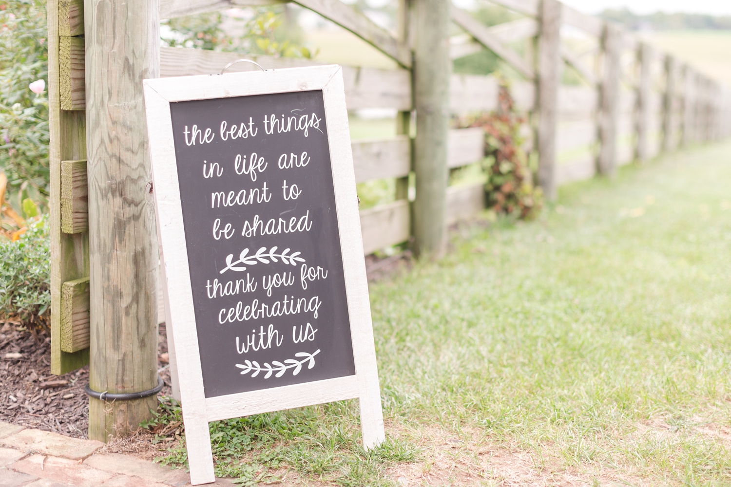 ANDRE WEDDING HIGHLIGHTS-59_walkers-overlook-wedding-walkersville-maryland-wedding-anna-grace-photography-photo.jpg