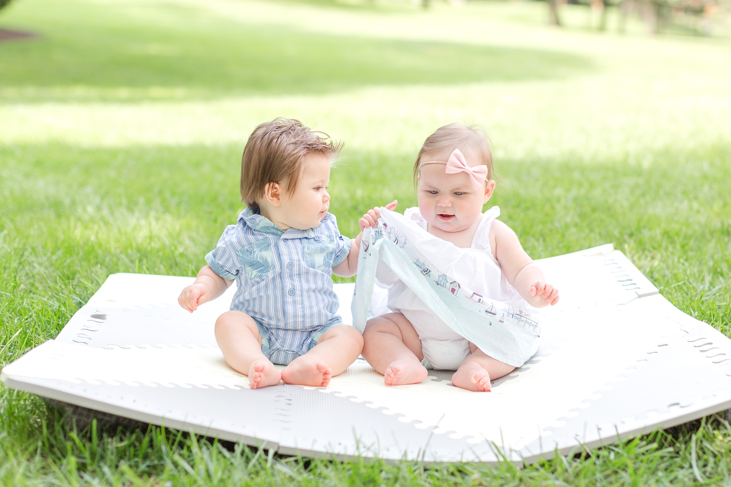 Payton & James 6 Months Old-7_towson-maryland-family-photographer-anna-grace-photography-photo.jpg