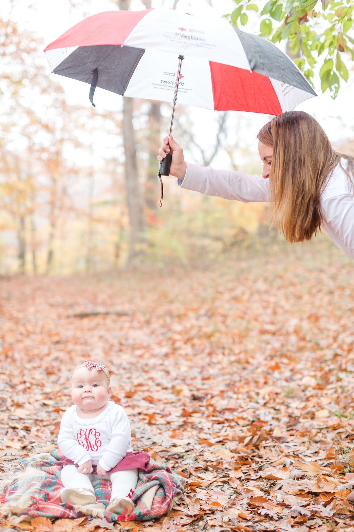  Thanks for holding the umbrella for these solo shots of Charlie! It was worth it!&nbsp; 