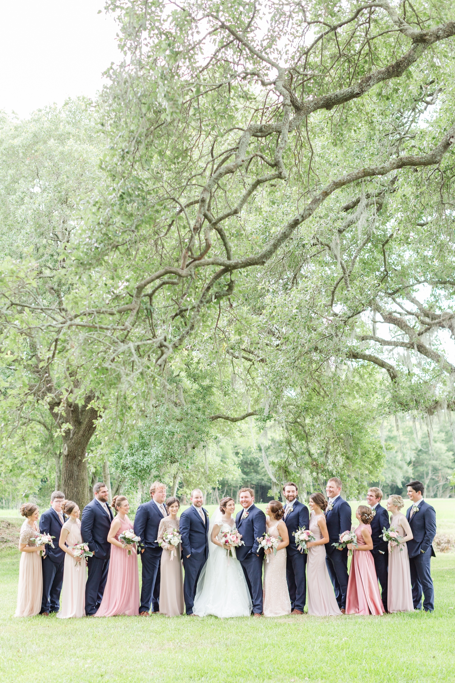 Bertrand WEDDING HIGHLIGHTS-243_maryland-virginia-louisiana-wedding-photographer-grand-marais-wedding-anna-grace-photography-photo.jpg