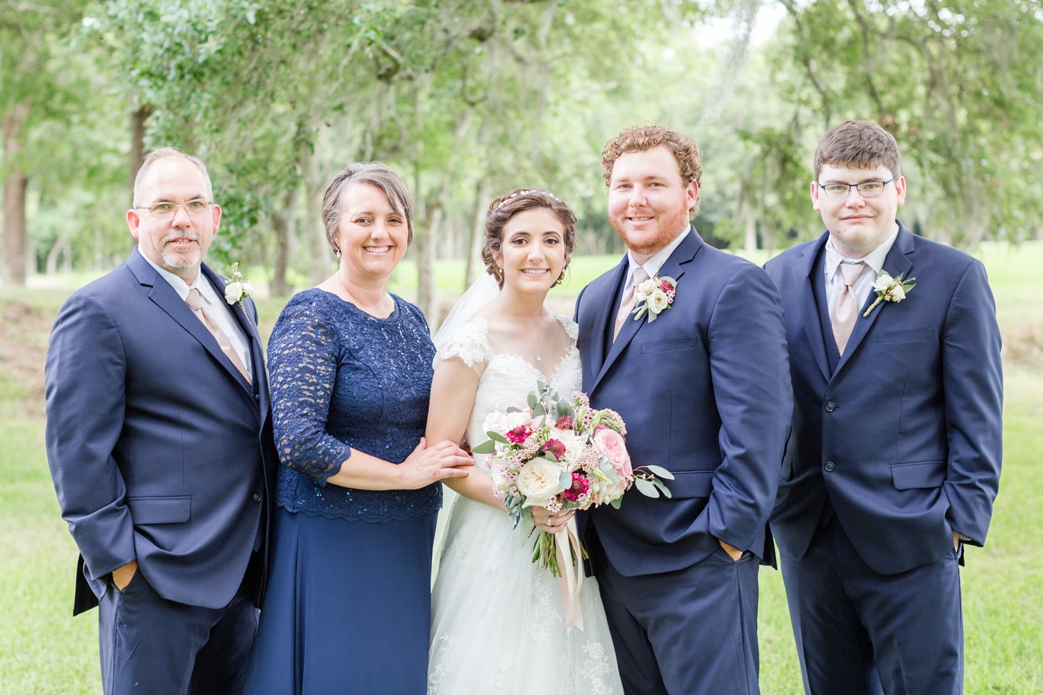 Bertrand WEDDING HIGHLIGHTS-260_maryland-virginia-louisiana-wedding-photographer-grand-marais-wedding-anna-grace-photography-photo.jpg