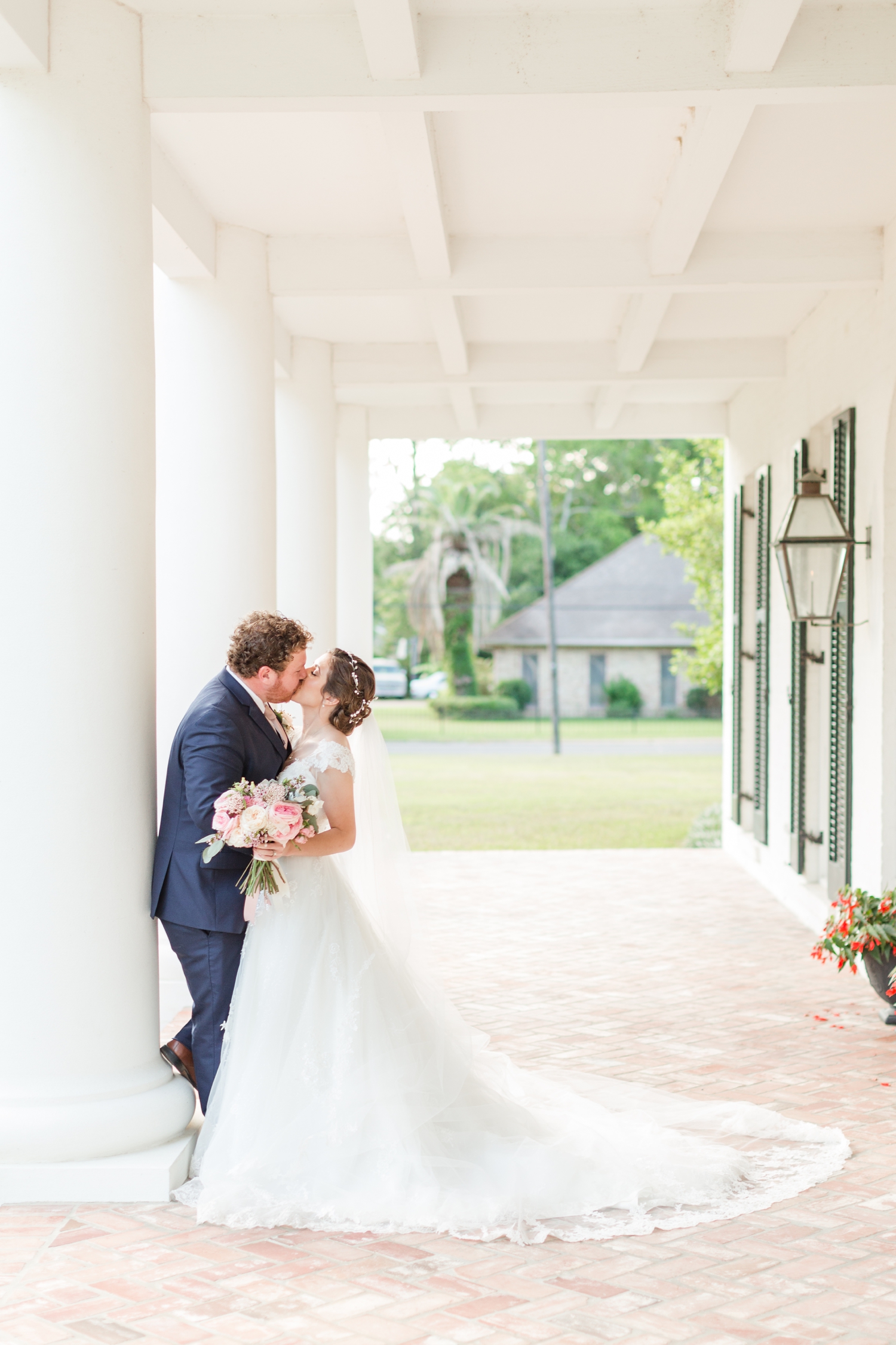 Bertrand WEDDING HIGHLIGHTS-384_maryland-virginia-louisiana-wedding-photographer-grand-marais-wedding-anna-grace-photography-photo.jpg