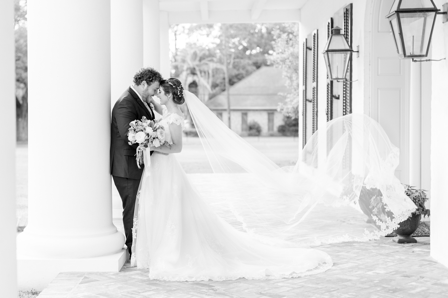 Bertrand WEDDING HIGHLIGHTS-397_maryland-virginia-louisiana-wedding-photographer-grand-marais-wedding-anna-grace-photography-photo.jpg