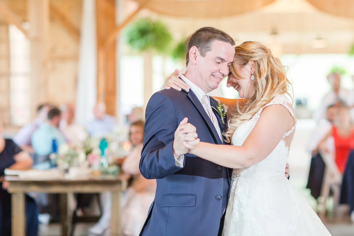 BLACK WEDDING HIGHLIGHTS-355_pond-view-farm-wedding-maryland-wedding-photographer-anna-grace-photography-photo.jpg
