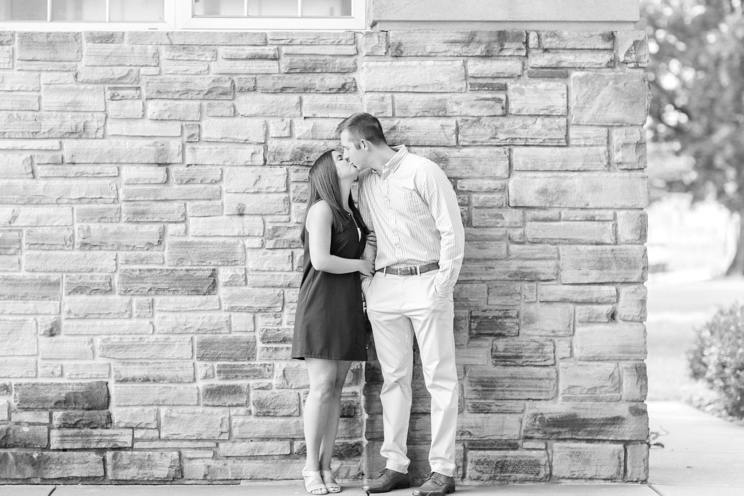 Jamie Wood & Daniel Schindler Engagement-30_Downtown-Baltimore-Maryland-engagement-photographer-anna-grace-photography-photo.jpg