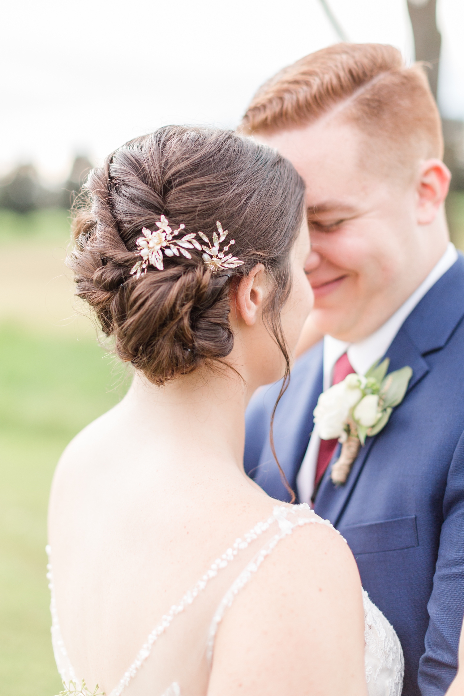  Love this hairpiece!  