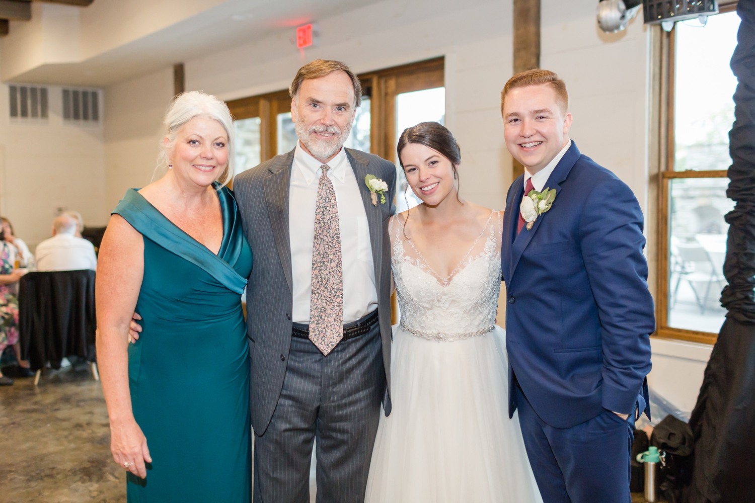 ADKINS WEDDING HIGHLIGHTS-327_The-Granary-wedding-Valley-Pike-Farm-Market-Virginia-wedding-photographer-anna-grace-photography-photo.jpg