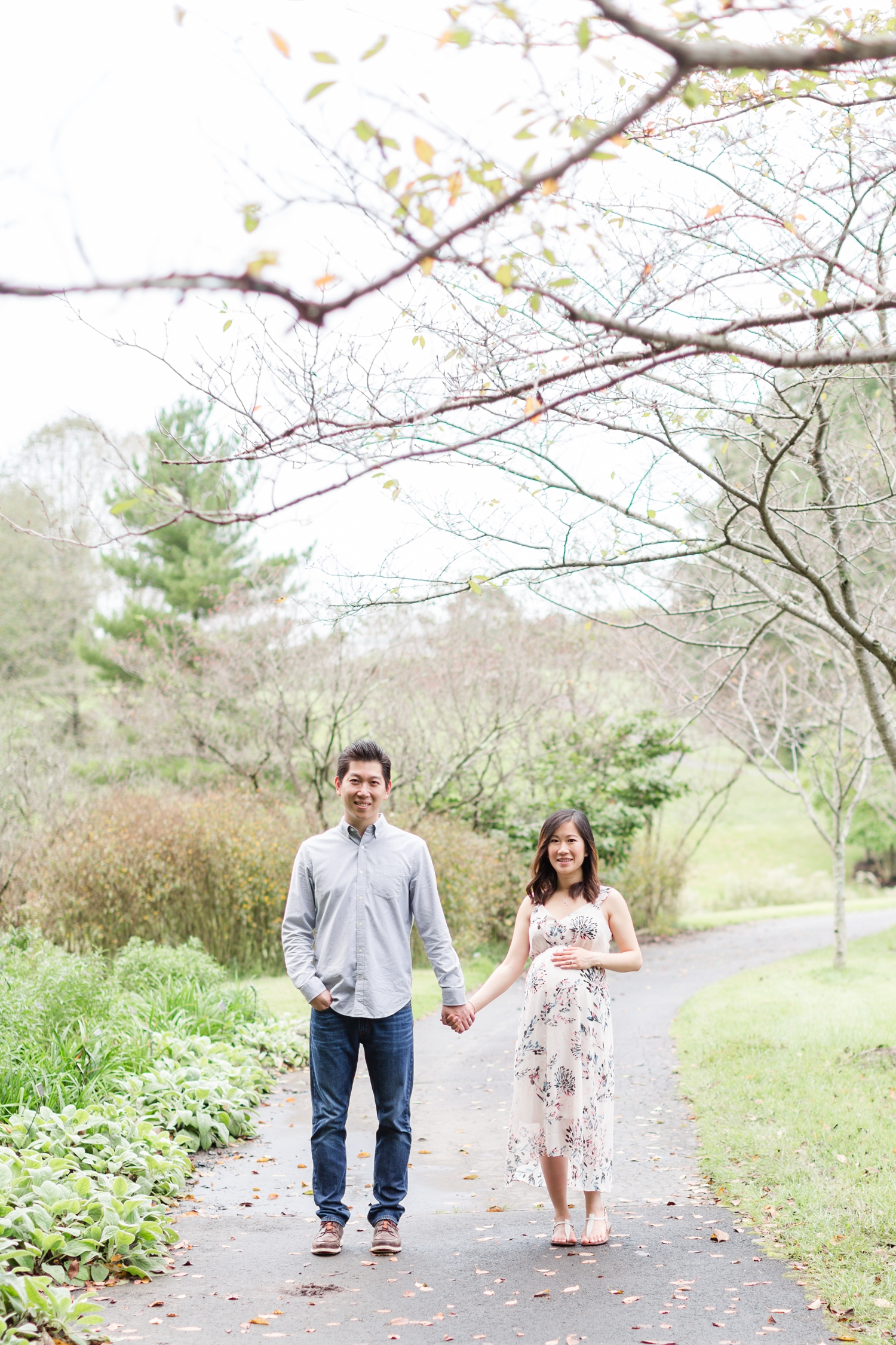 Elyse & Bryan Maternity-121_Meadowlark-Botanical-Gardens-maternity-Virginia-Maryland-maternity-photographer-anna-grace-photography-photo.jpg