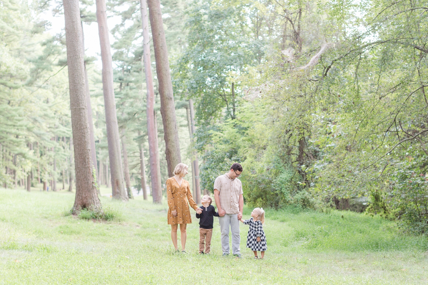 Robinson Siemen Family 2018-78_Loch-Raven-Reservoir-Maryland-Family-Photographer-anna-grace-photography-photo.jpg