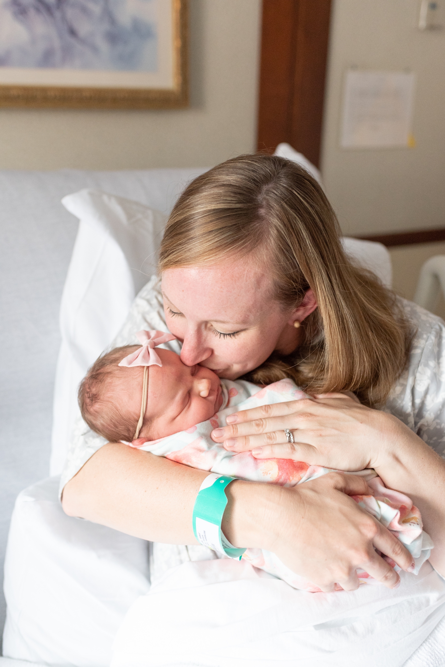 Hallie_s Fresh 48 (31 of 75)_Maryland-Newborn-Photographer-anna-grace-photography-photo.jpg