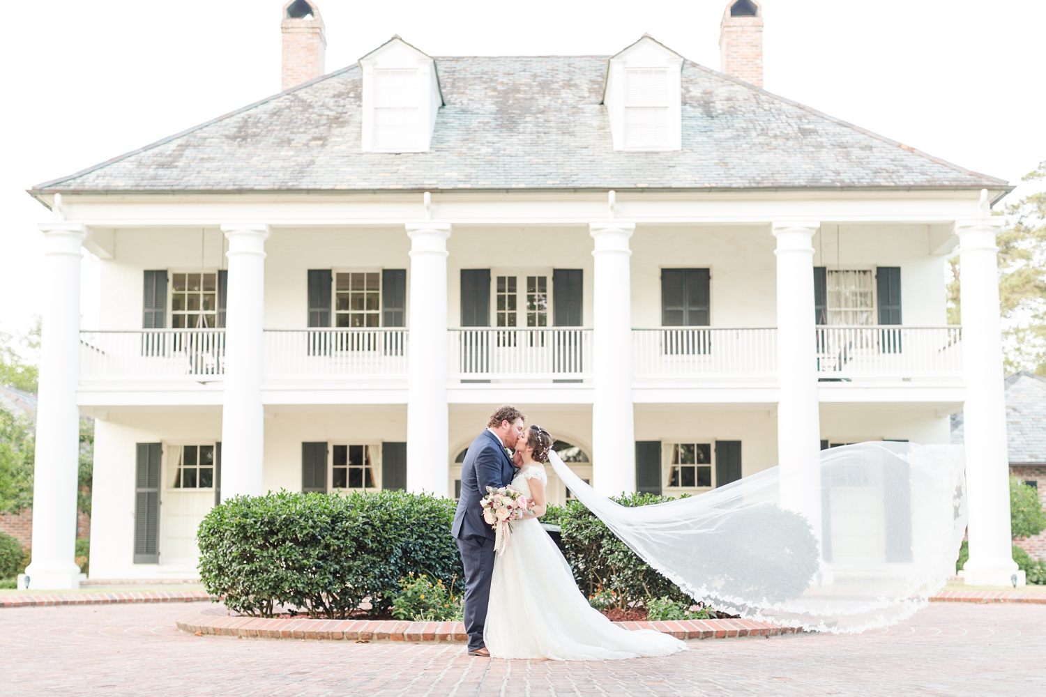 Bertrand WEDDING HIGHLIGHTS-432_Maryland-Virginia-Wedding-Photographer-anna-grace-photography-photo.jpg