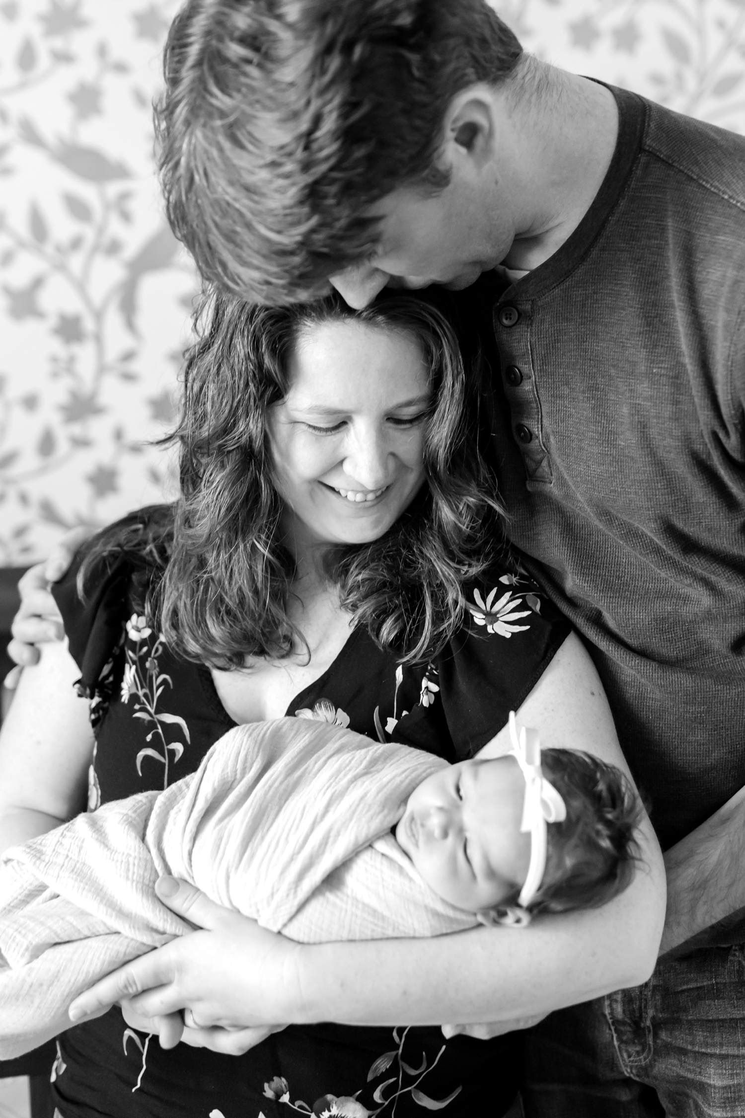 Hazel Newborn 2019-191_Baltimore-Maryland-newborn-family-photographer-anna-grace-photography-photo.jpg