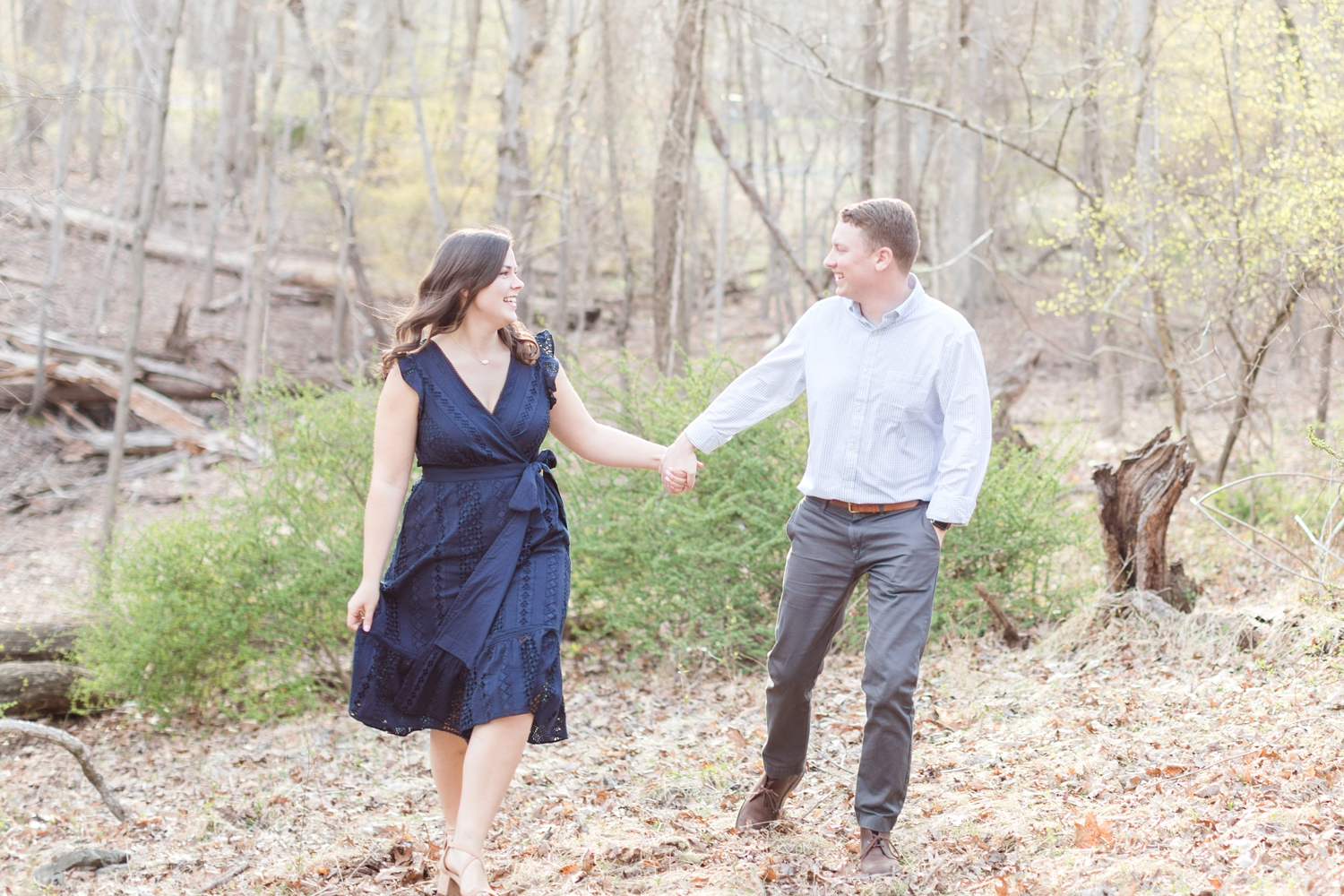 Hannah & Josh Engagement-17_Baltimore-Maryland-engagement-photographer-Patapsco-State-Park-engagement-anna-grace-photography-photo.jpg