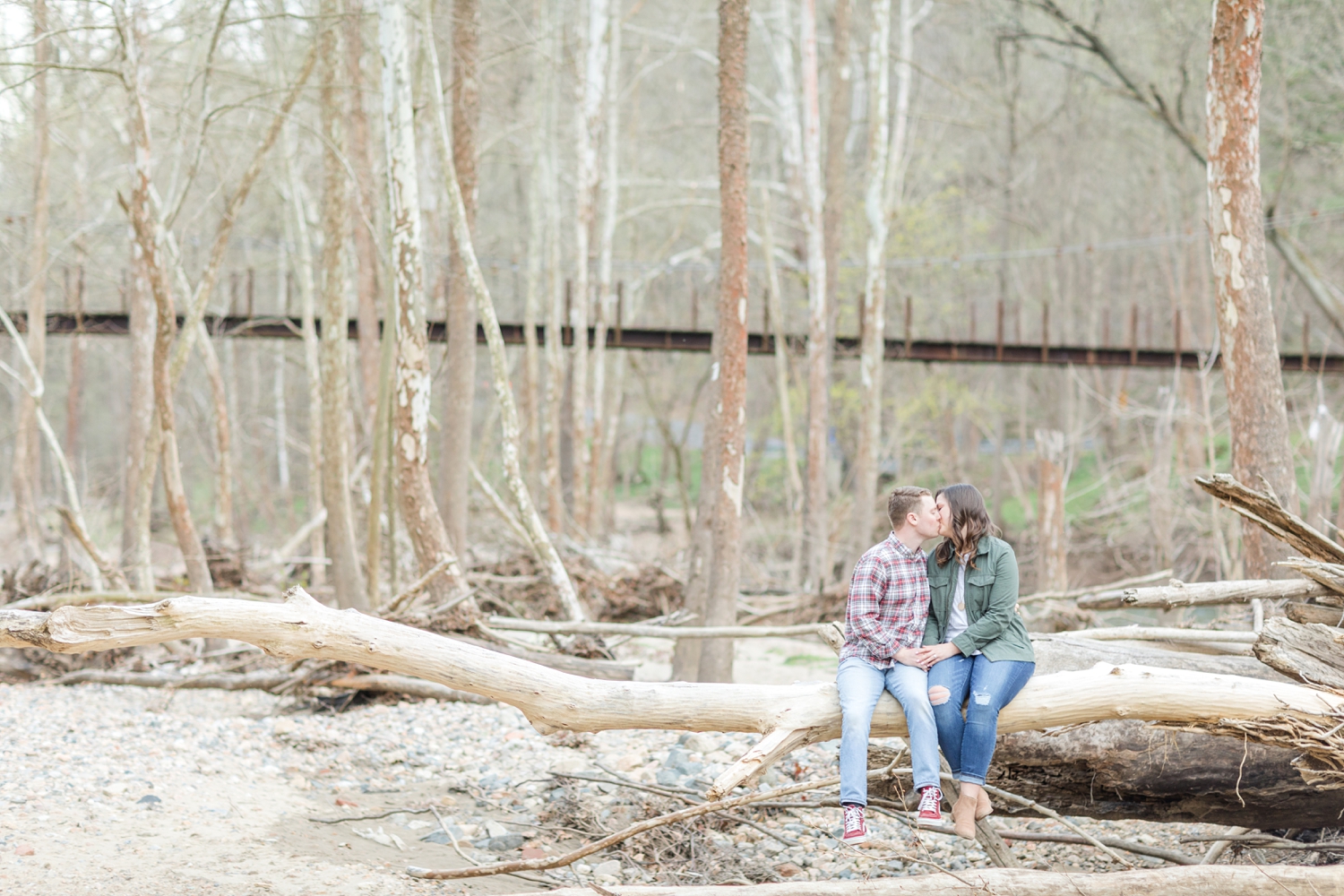 Hannah & Josh Engagement-121_Baltimore-Maryland-engagement-photographer-Patapsco-State-Park-engagement-anna-grace-photography-photo.jpg