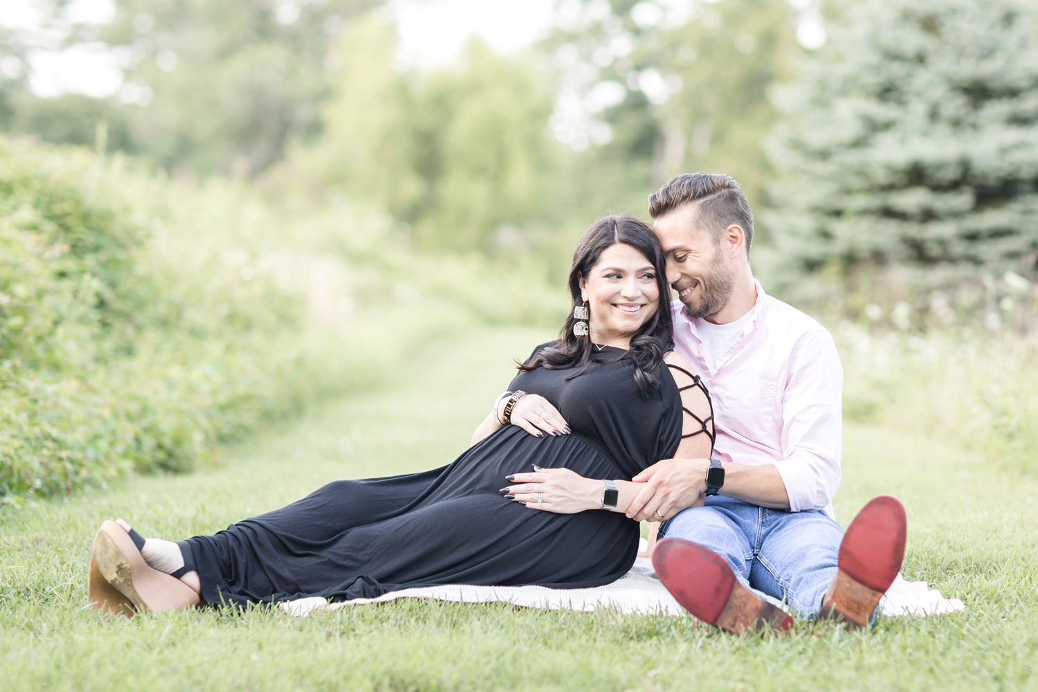 Saunders-Consroe Maternity-30_Cromwell-Valley-Park-Maryland-maternity-photographer-anna-grace-photography-photo.jpg