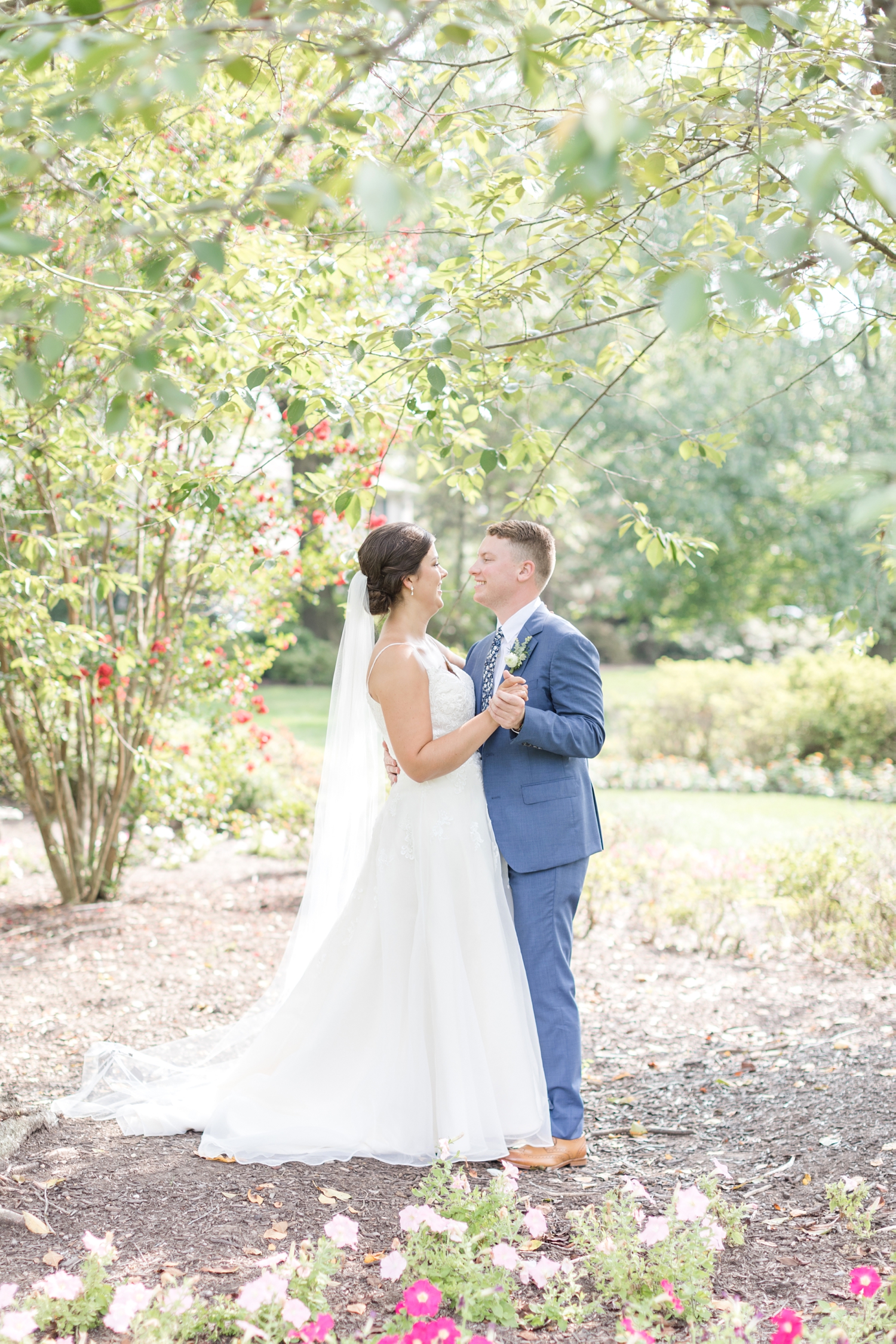 RITTLER WEDDING HIGHLIGHTS-182_Accelerator-Space-Baltimore-Maryland-wedding-photographer-anna-grace-photography-photo.jpg