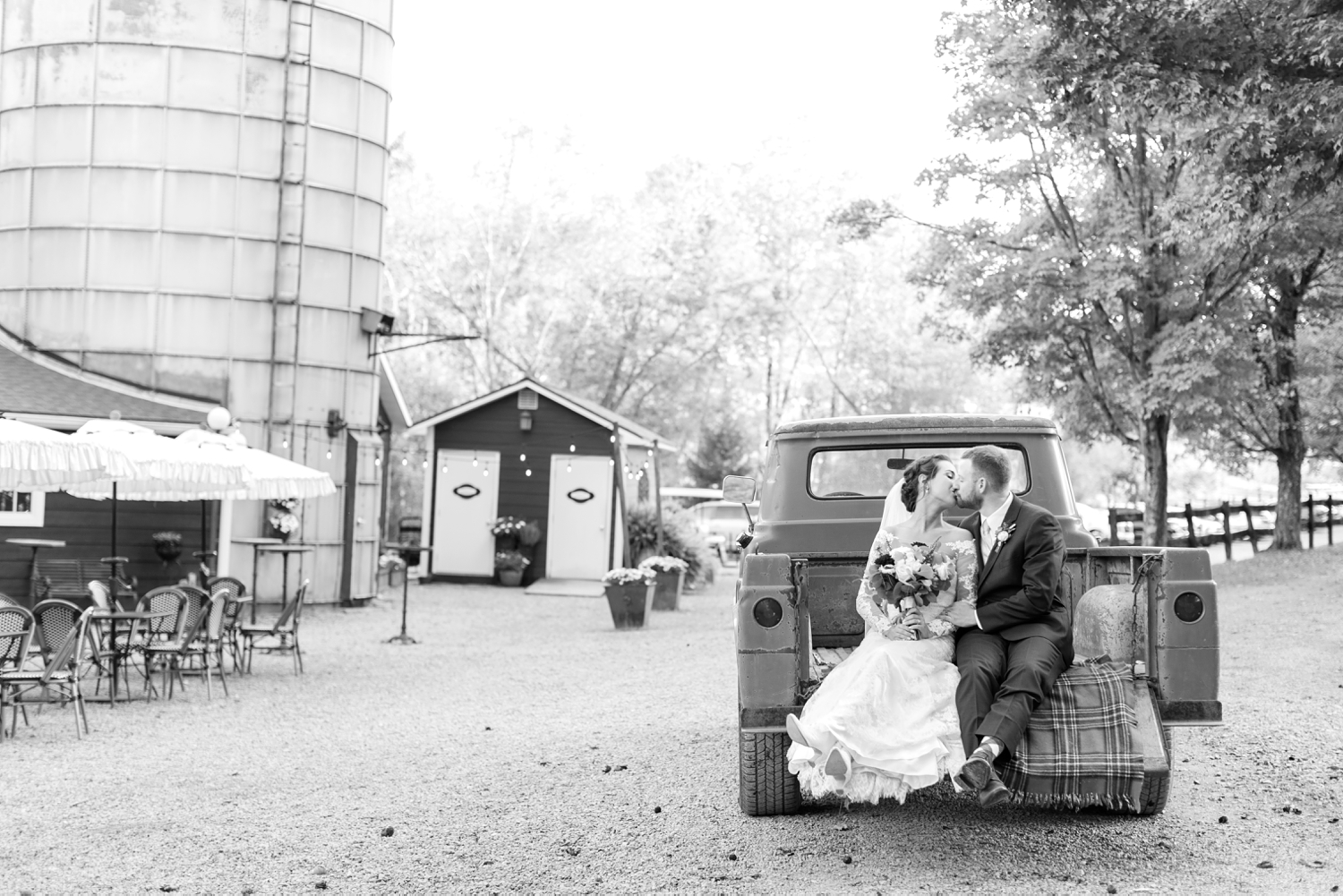 HORNSBY WEDDING HIGHLIGHTS-284_Chanteclaire-Farm-Wedding-Maryland-wedding-photography-anna-grace-photography-photo.jpg