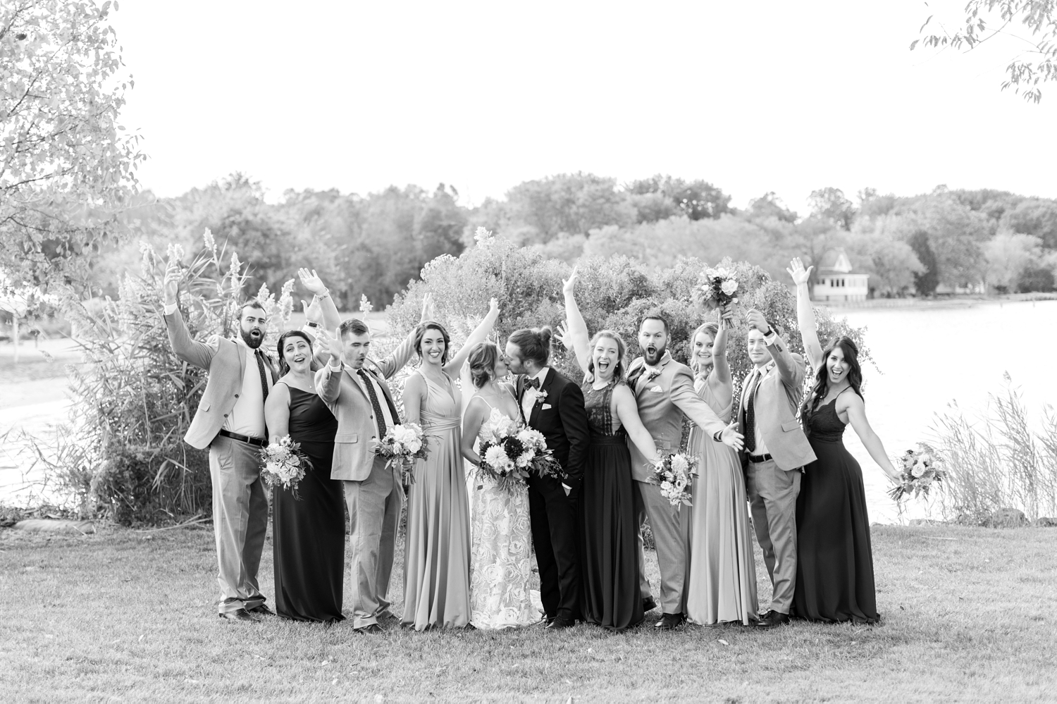 MCINTYREWEDDING HIGHLIGHTS-175_Herrington-on-the-Bay-Wedding-Maryland-wedding-photography-anna-grace-photography-photo.jpg