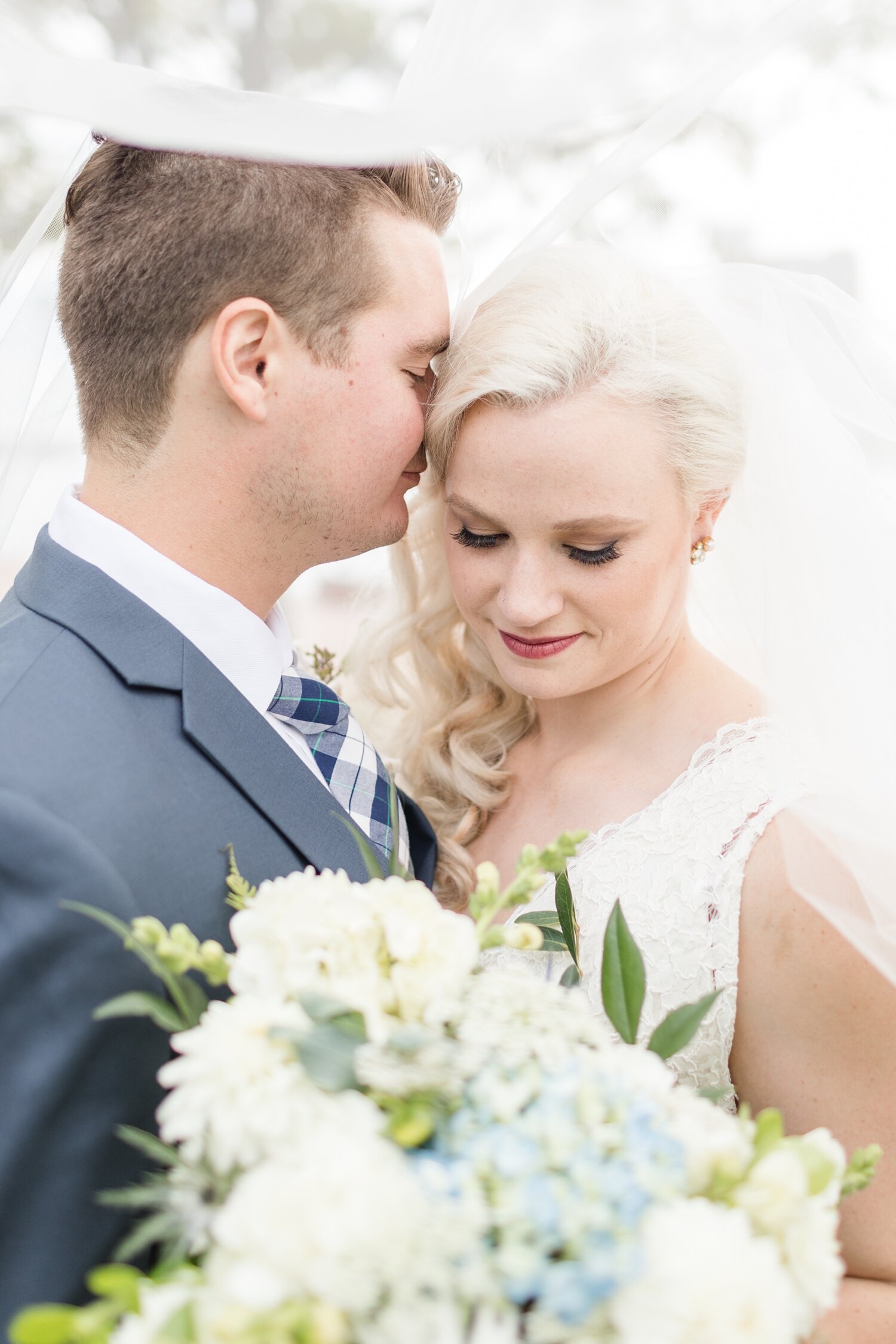 HARVEY WEDDING HIGHLIGHTS-105_Accelerator-Space-Baltimore-Maryland-wedding-photography-anna-grace-photography-photo.jpg