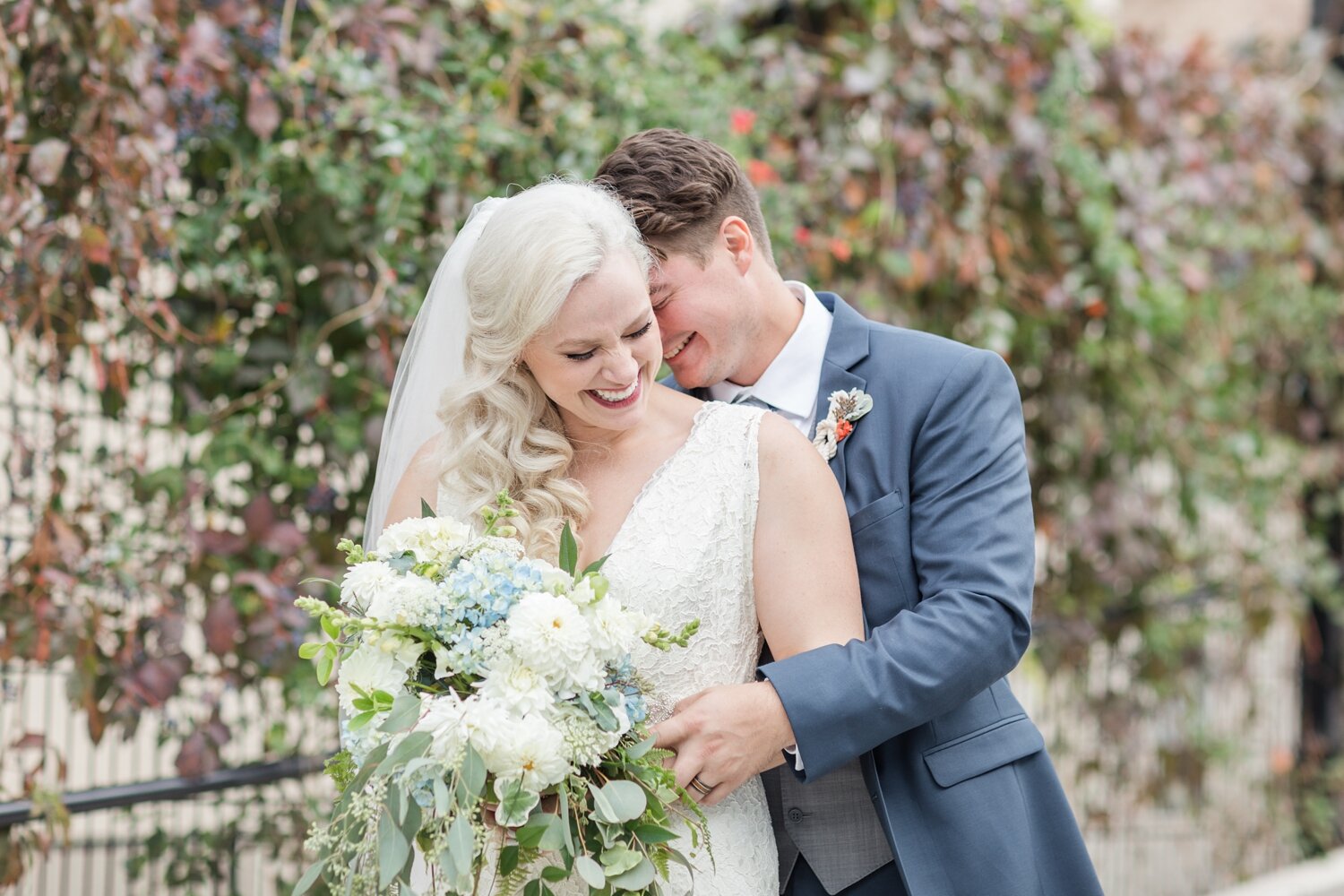 HARVEY WEDDING HIGHLIGHTS-296_Accelerator-Space-Baltimore-Maryland-wedding-photography-anna-grace-photography-photo.jpg