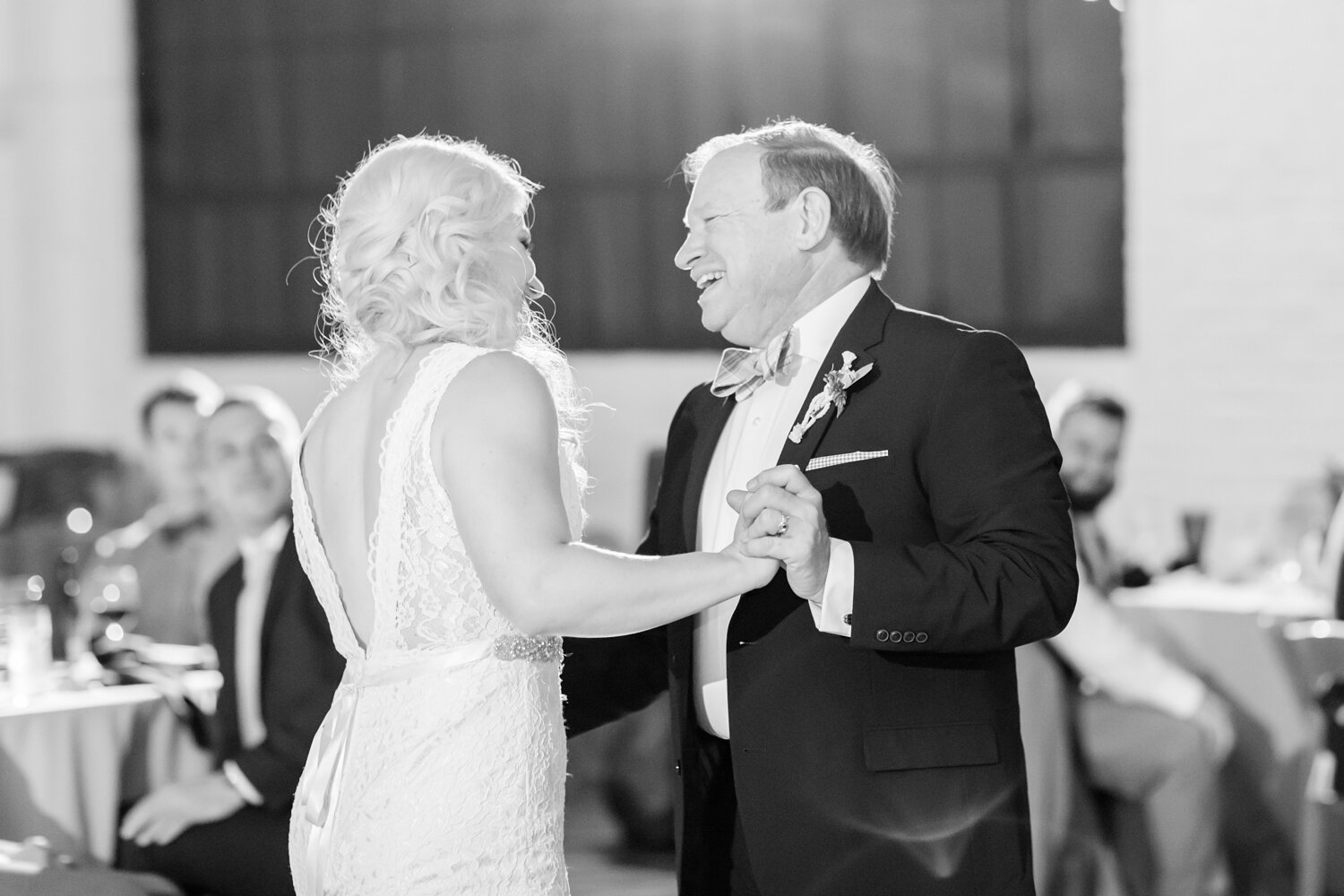 HARVEY WEDDING HIGHLIGHTS-362_Accelerator-Space-Baltimore-Maryland-wedding-photography-anna-grace-photography-photo.jpg