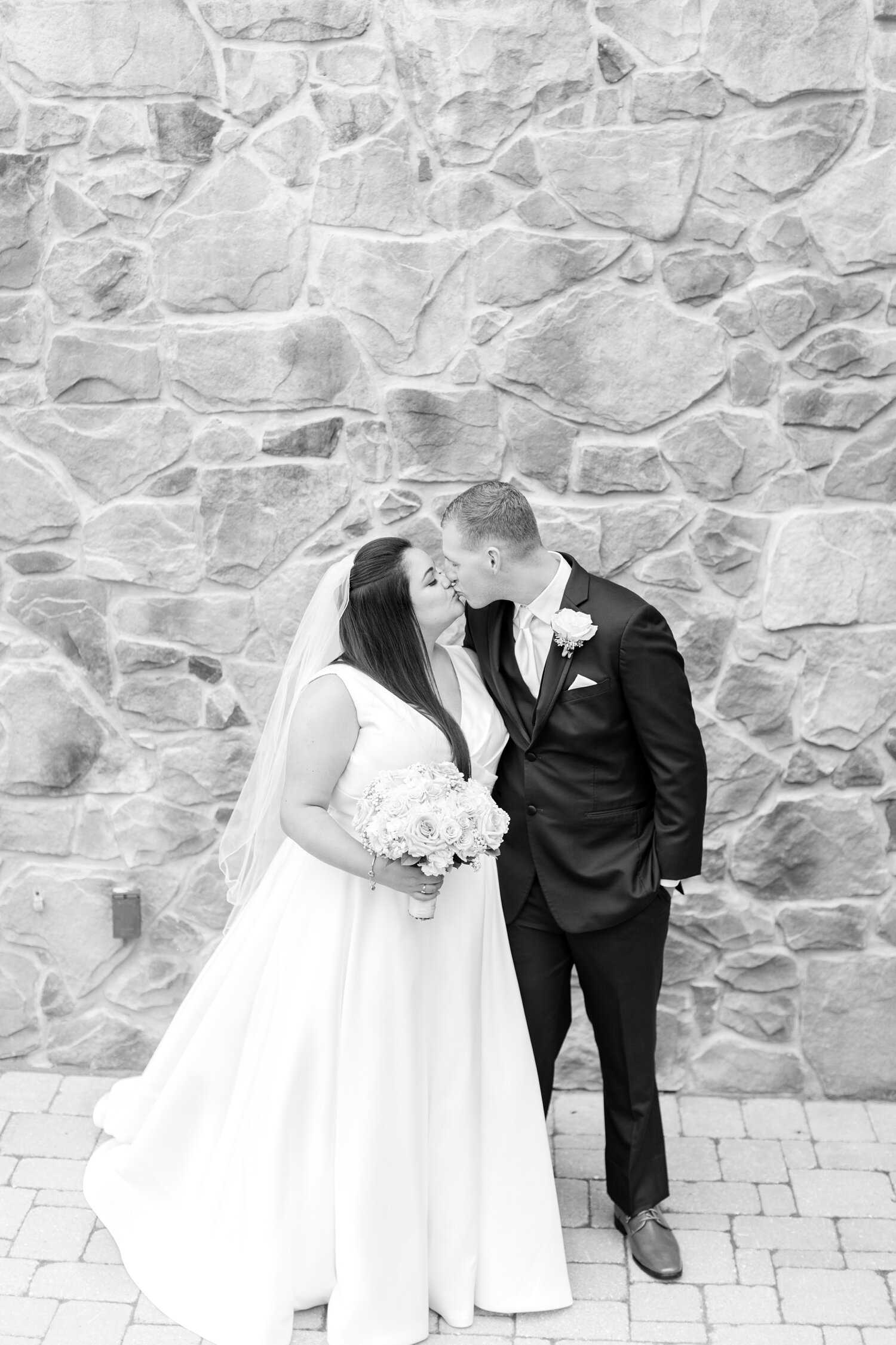 Schinault WEDDING HIGHLIGHTS-106_Liberty-Mountain-Resort-wedding-Pennsylvania-wedding-photography-anna-grace-photography-photo.jpg
