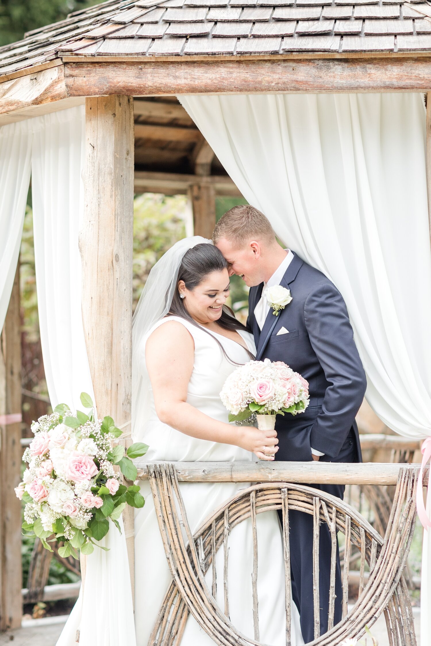 Schinault WEDDING HIGHLIGHTS-203_Liberty-Mountain-Resort-wedding-Pennsylvania-wedding-photography-anna-grace-photography-photo.jpg