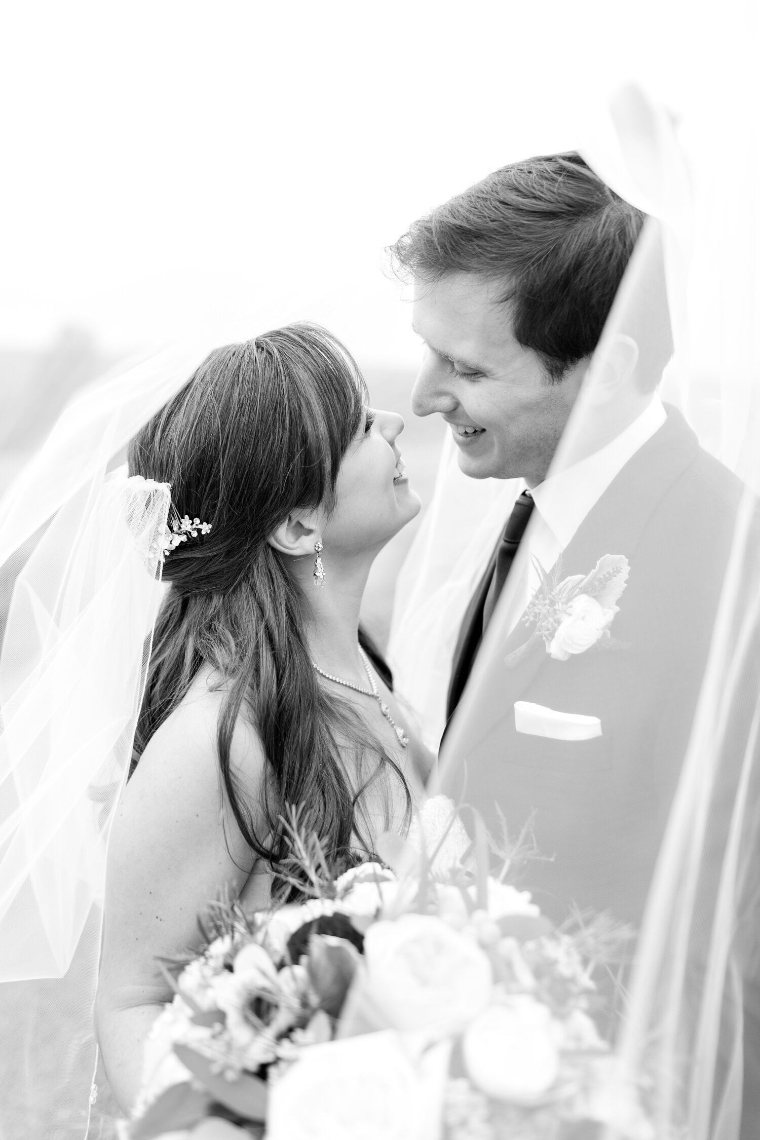 Morse WEDDING HIGHLIGHTS-171_Hayfields-Country-Club-Maryland-wedding-photography-anna-grace-photography-photo.jpg