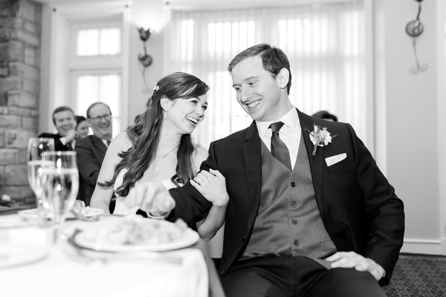 Morse WEDDING HIGHLIGHTS-238_Hayfields-Country-Club-Maryland-wedding-photography-anna-grace-photography-photo.jpg