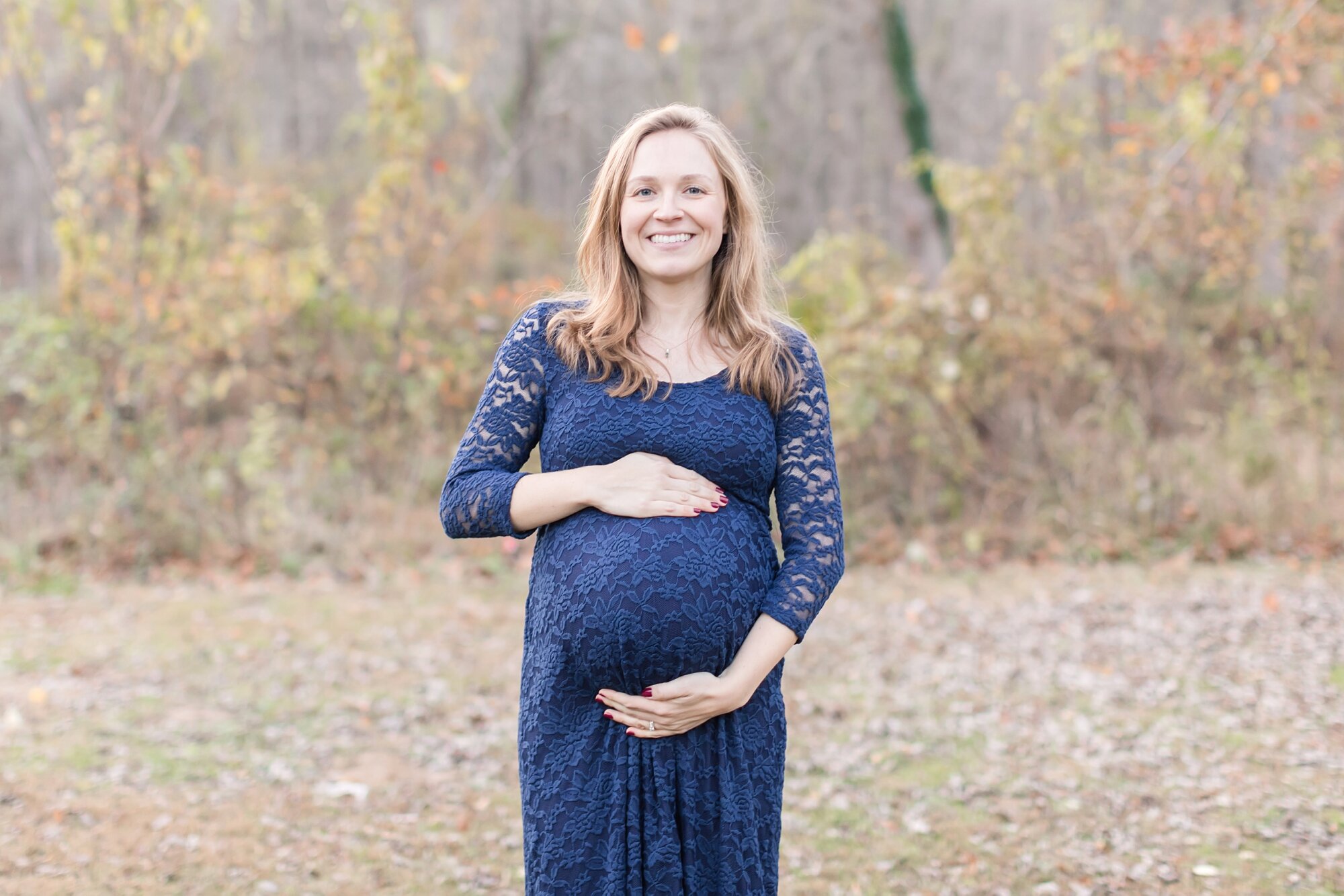Mroz Maternity-77_Lake-Roland-Maryland-Maternity-Photographer-anna-grace-photography.jpg
