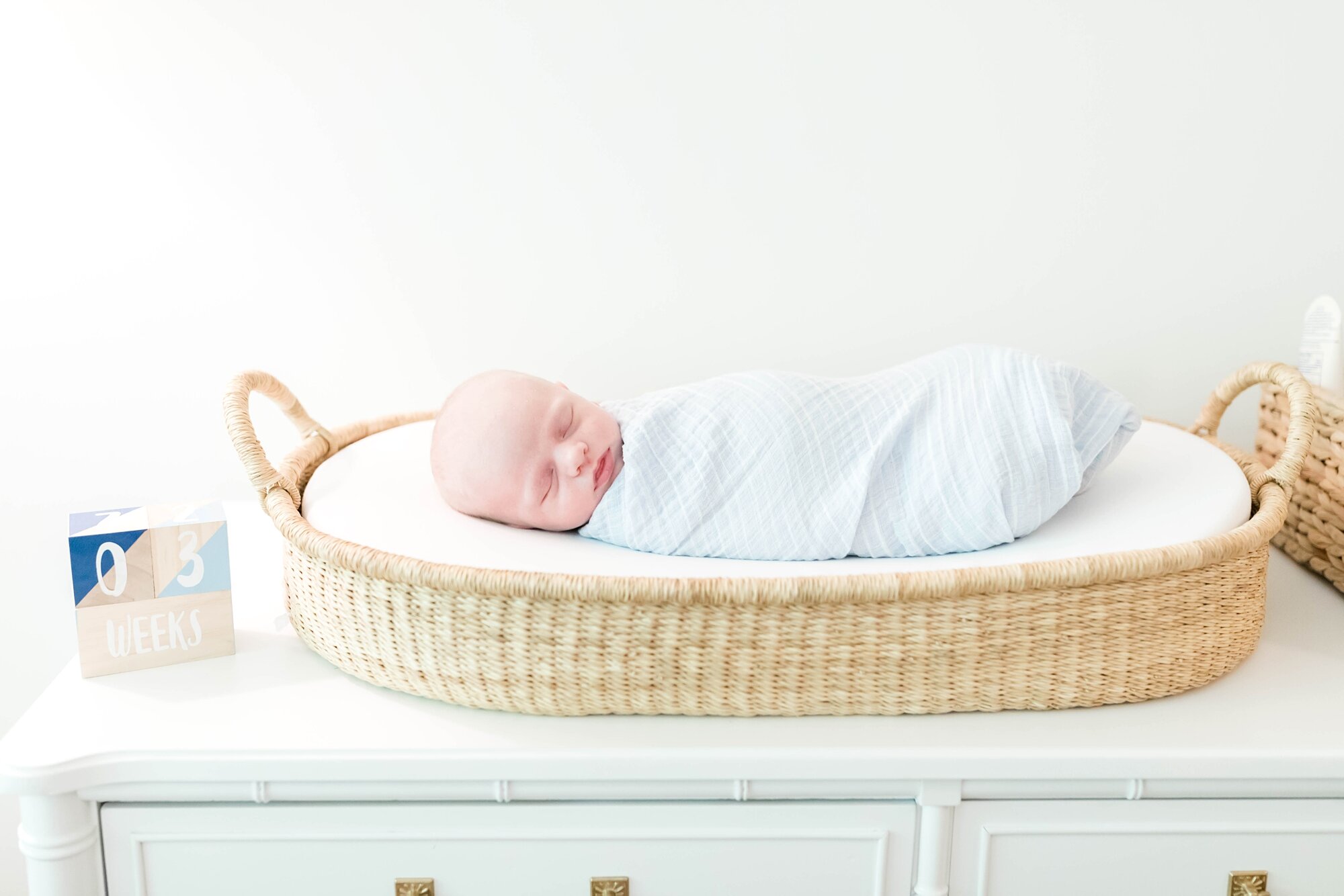 Ebeling Newborn-26_Baltimore-Maryland-Newborn-photographer-anna-grace-photography.jpg