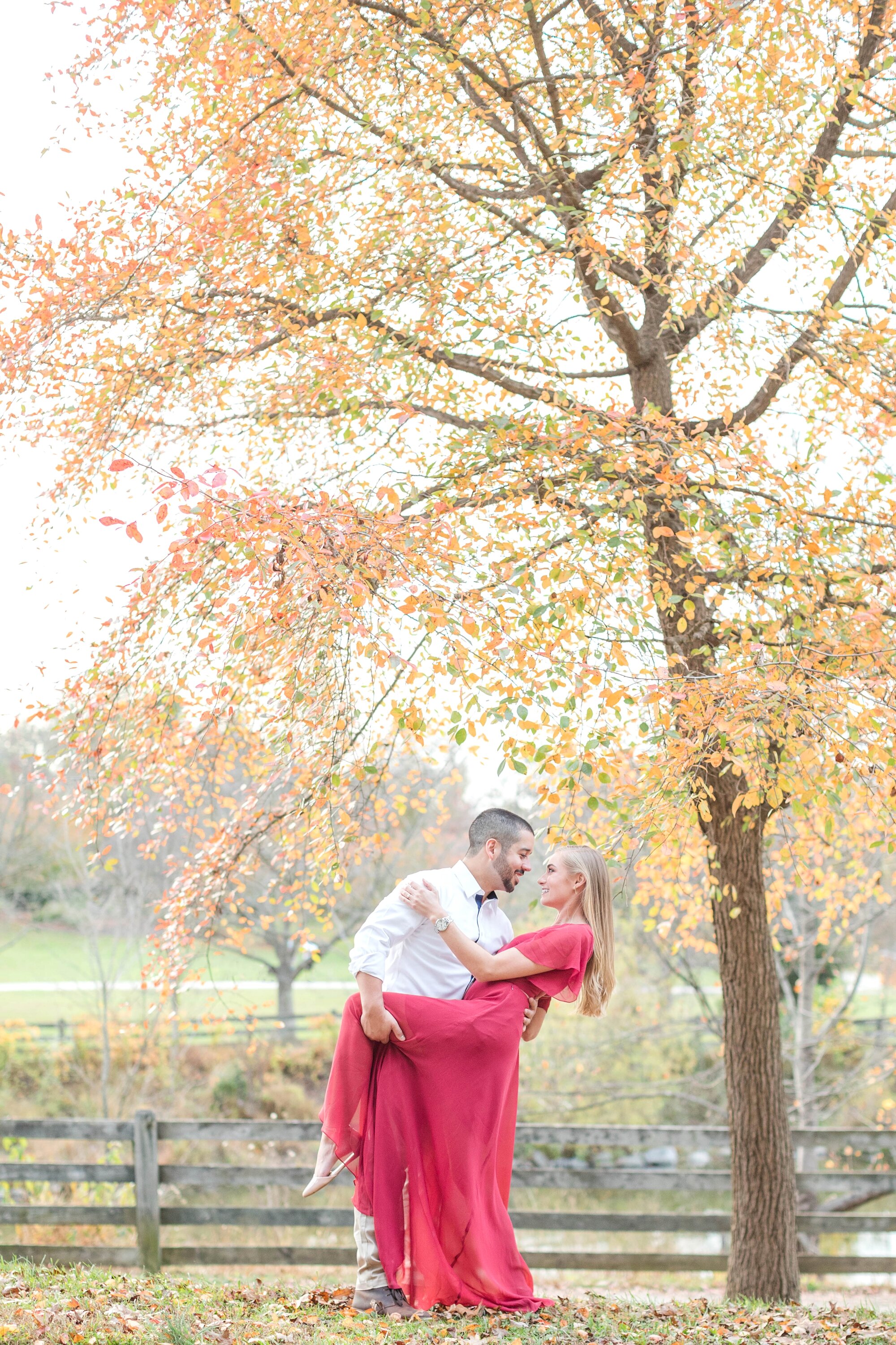 Amanda & Carlos Engagement-137_Maryland-engagement-photographer-Centennial-Park-anna-grace-photography.jpg