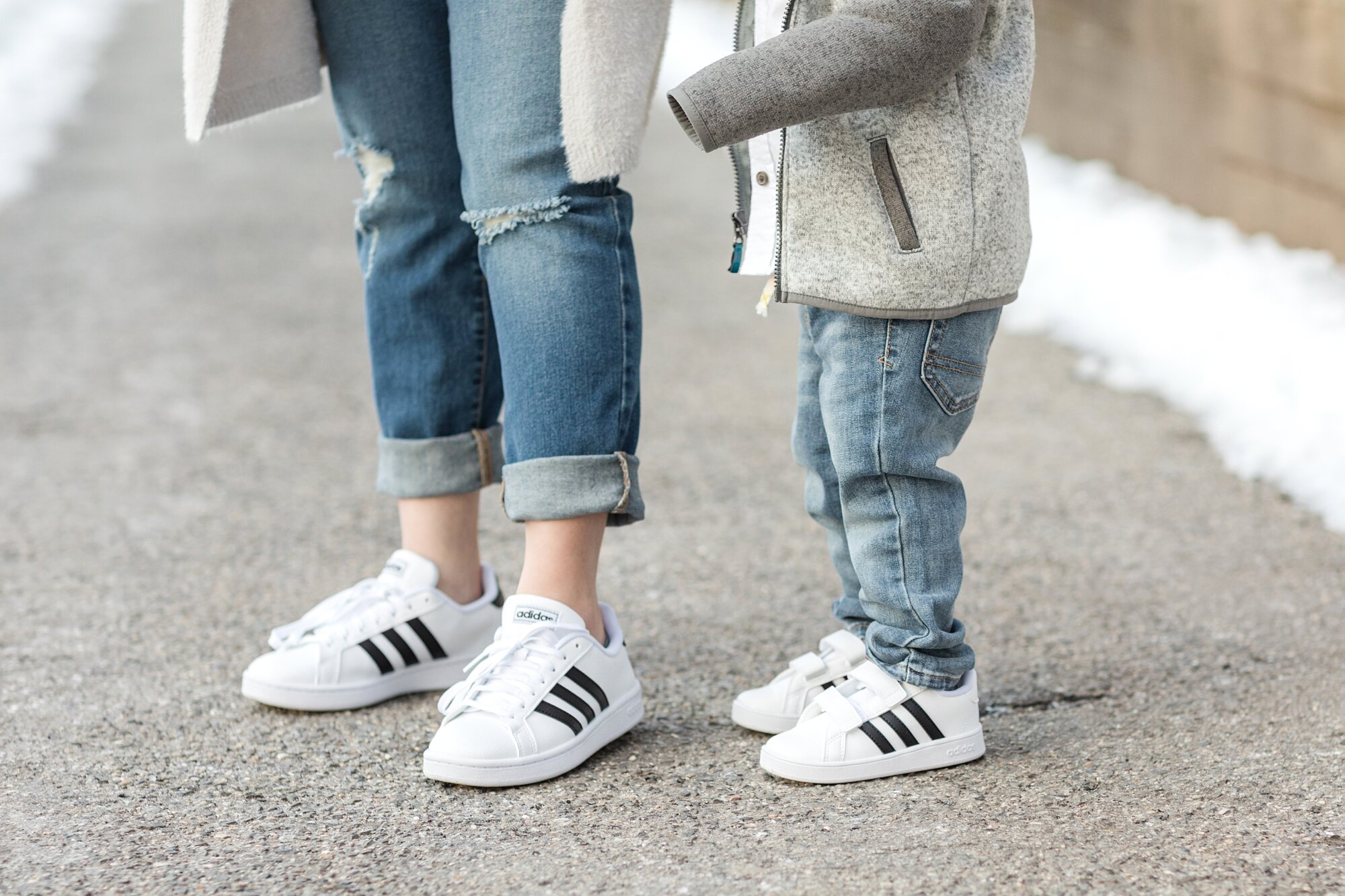  How cute are these two with their matching kicks! 